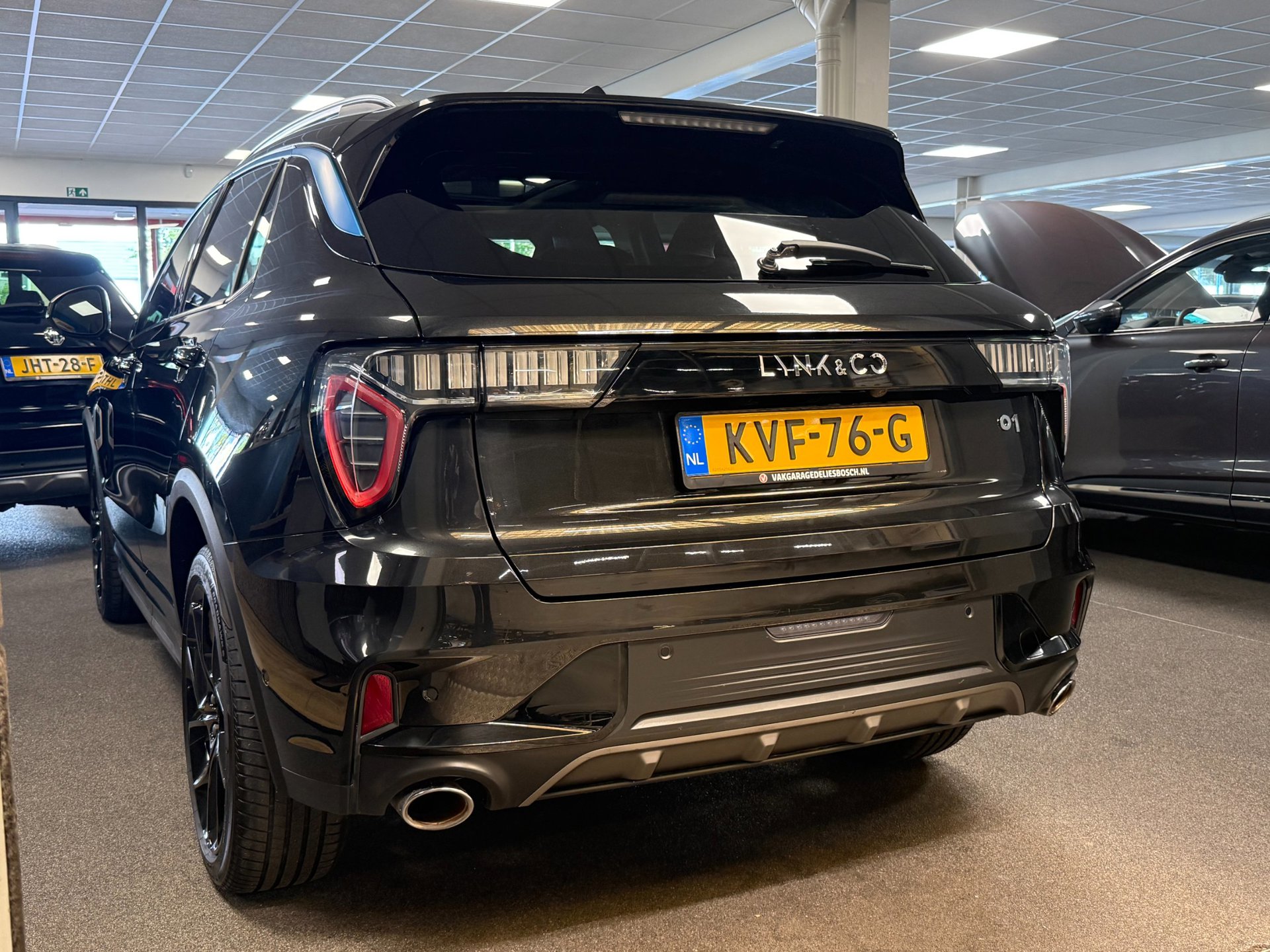 Foto van LYNK & Co 01