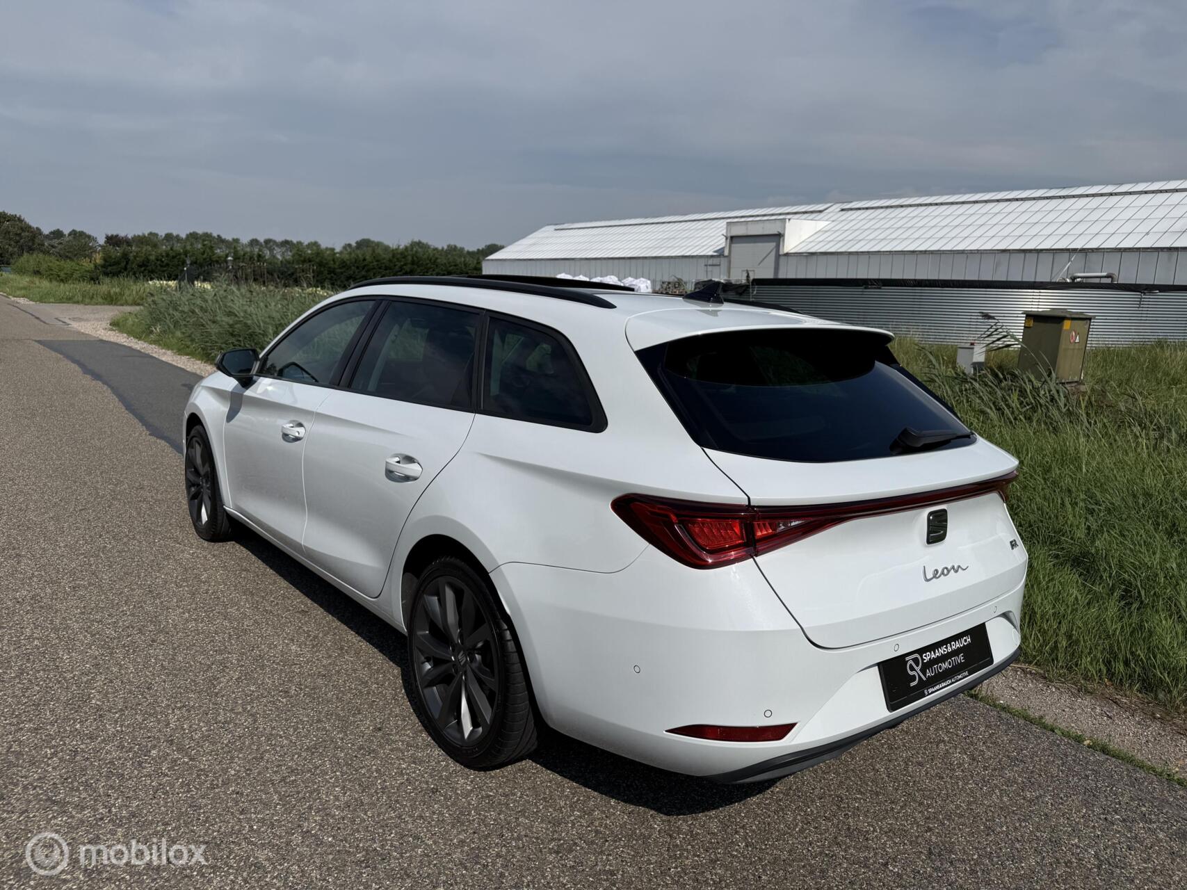 Foto van Seat Leon Sportstourer