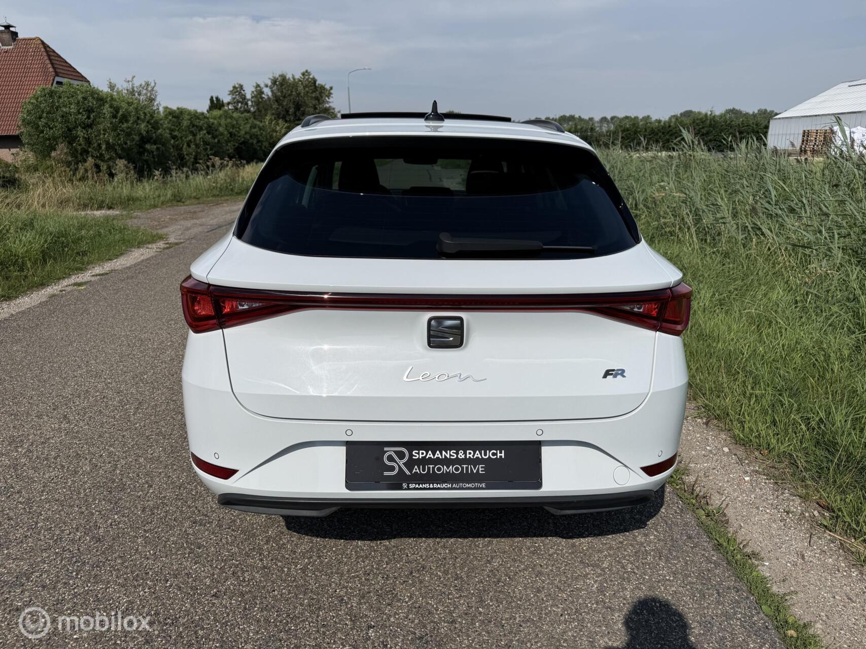 Foto van Seat Leon Sportstourer
