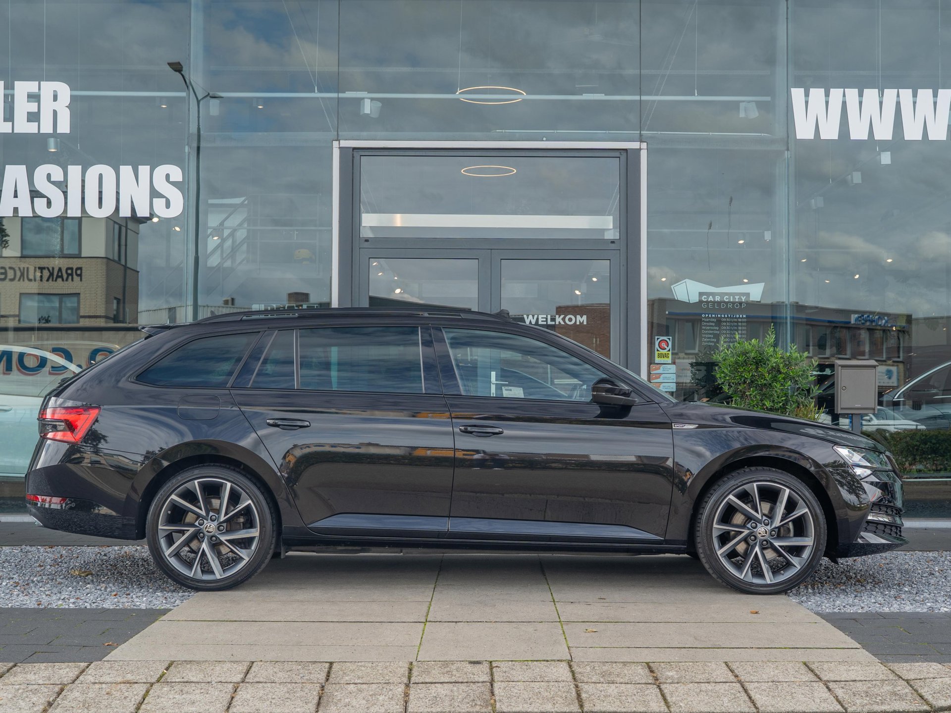 Foto van Skoda Superb Combi