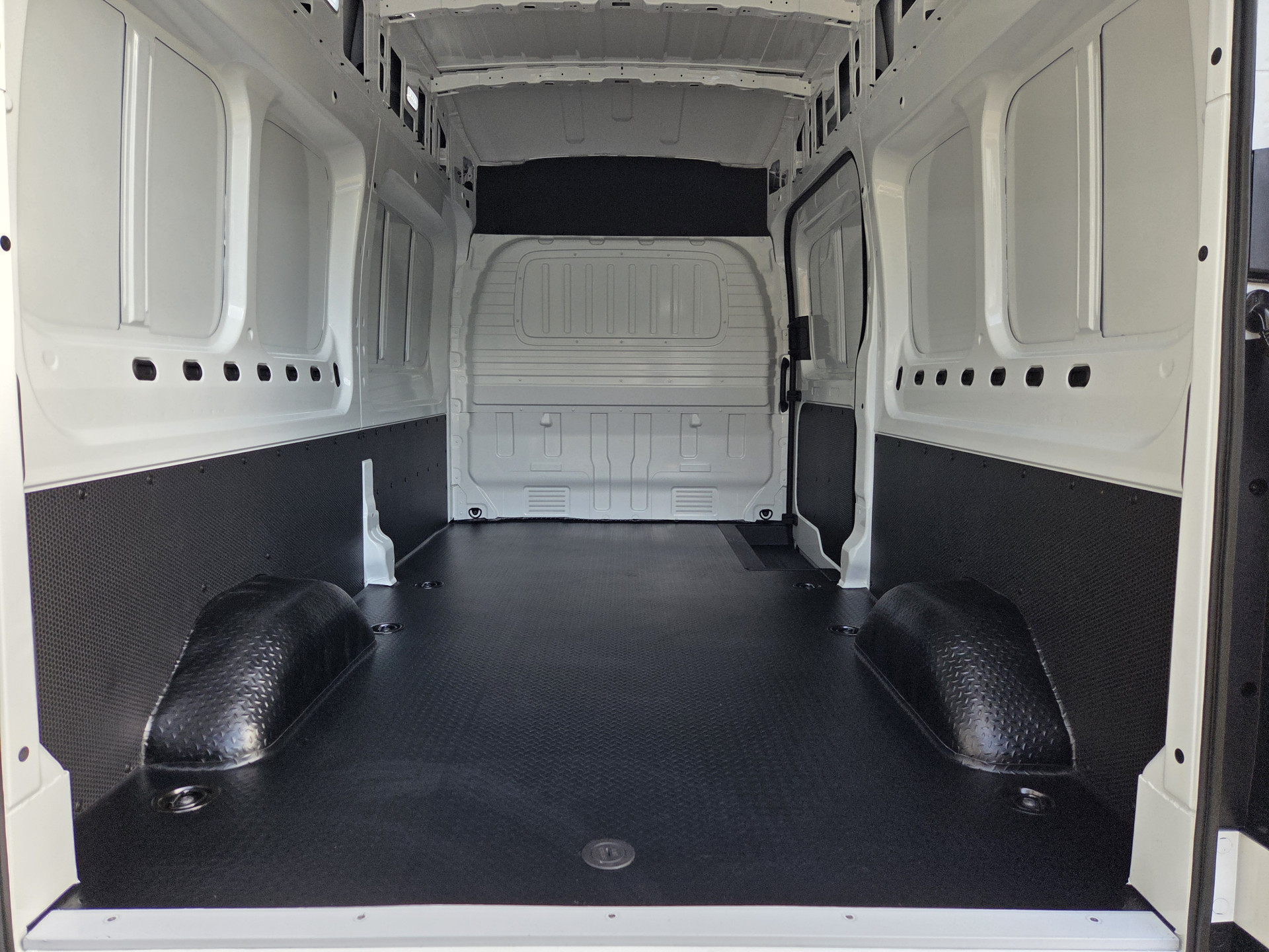 Foto van Maxus Edeliver 9
