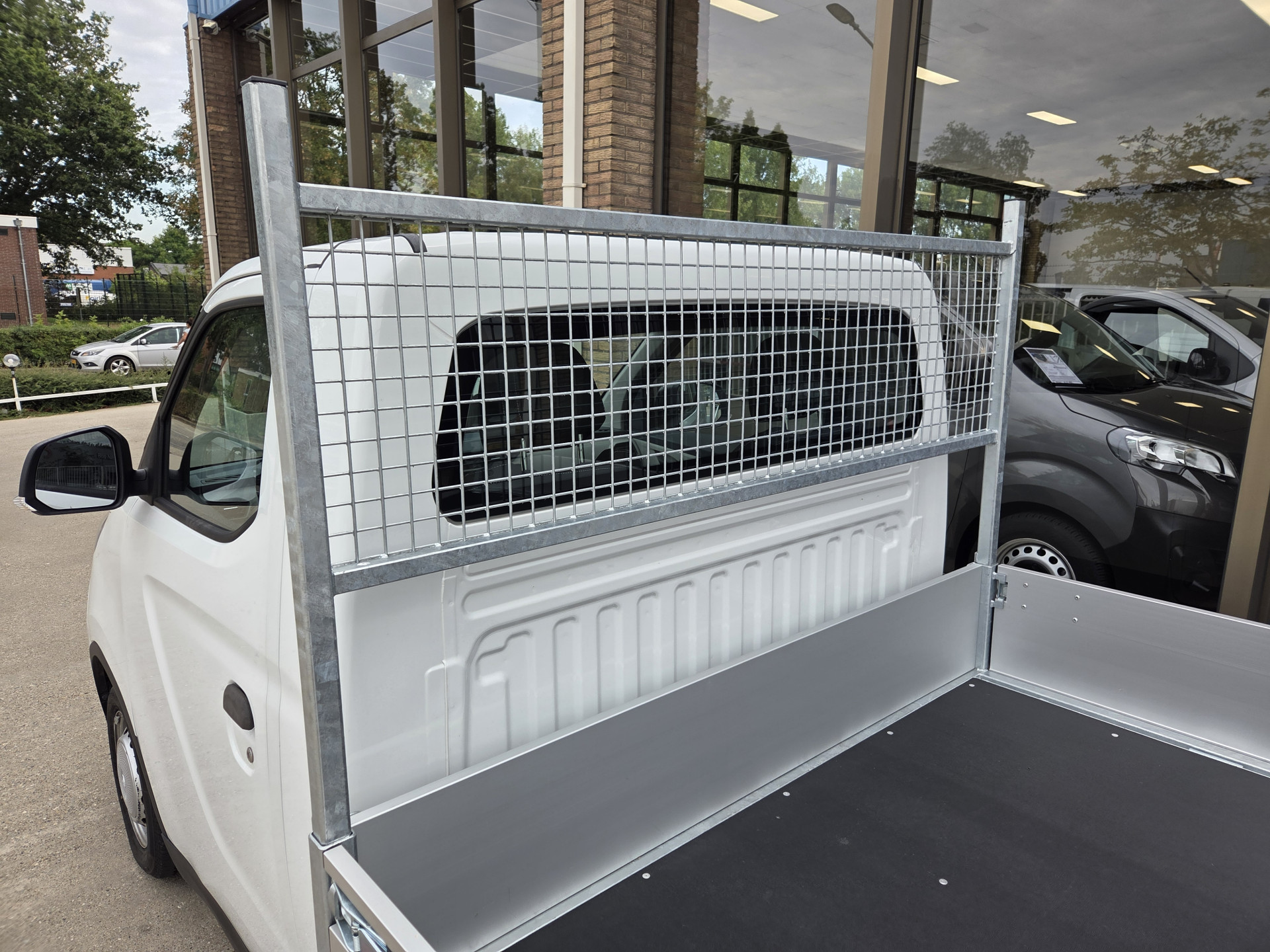 Foto van Maxus Edeliver 3