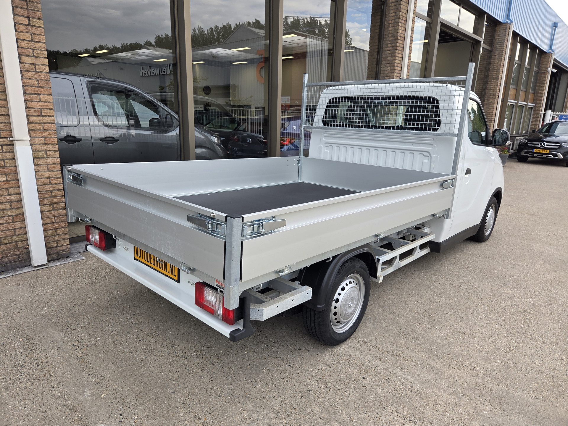 Foto van Maxus Edeliver 3