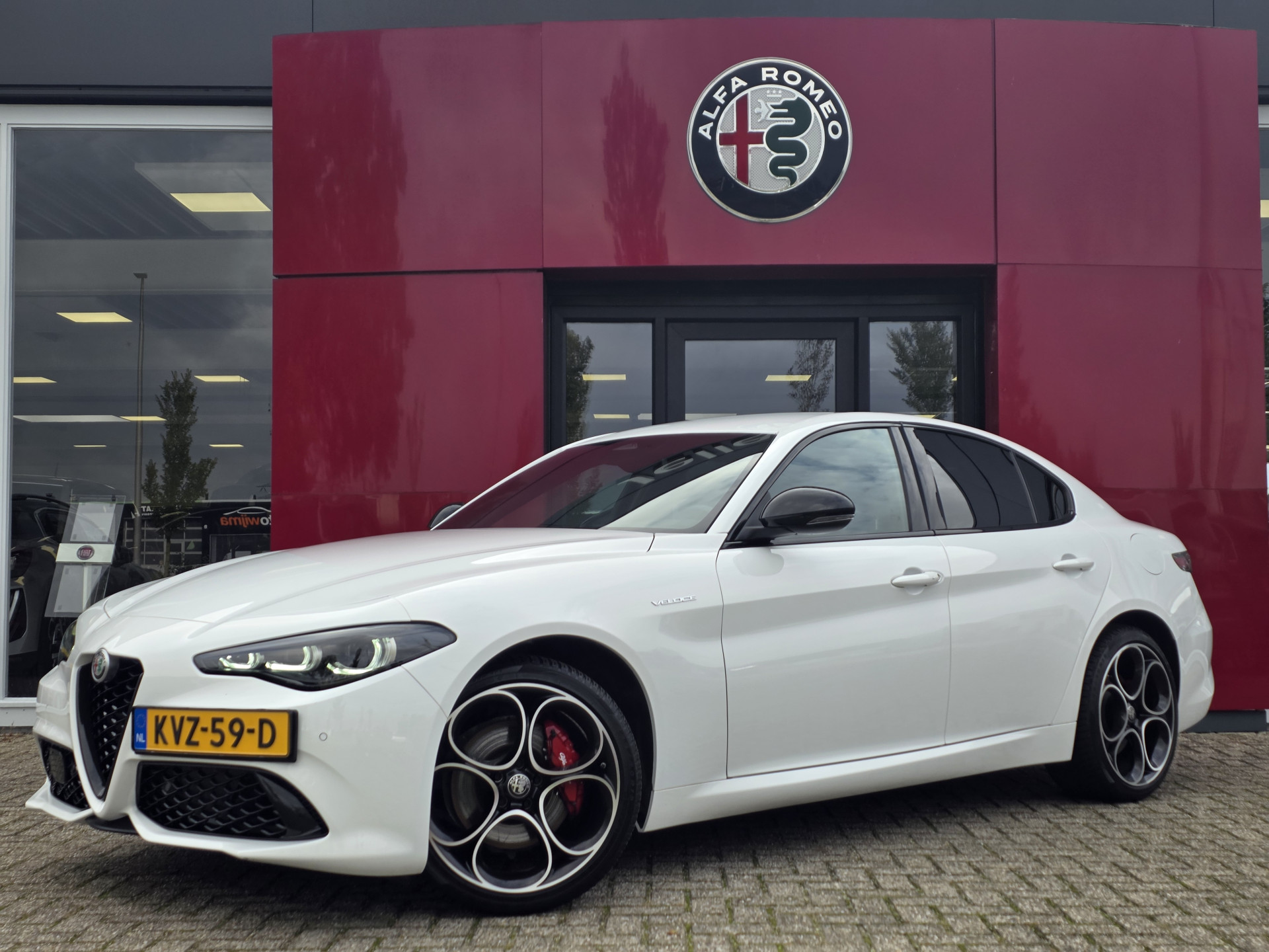 Alfa Romeo Giulia 2.0 T GME AWD Veloce | Adas 2 pakket | 2025 - voorkant