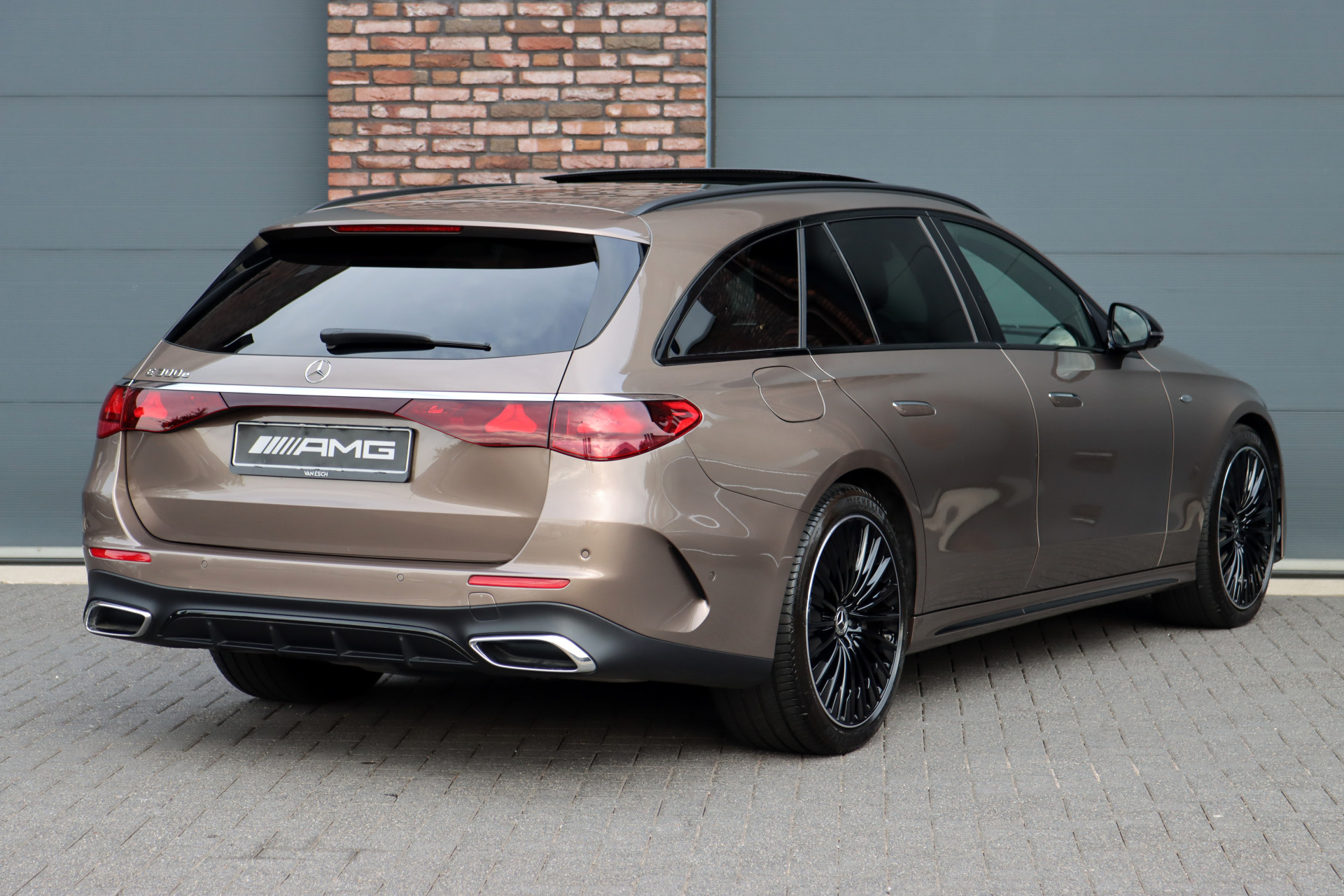 Foto van Mercedes-Benz E-klasse Estate