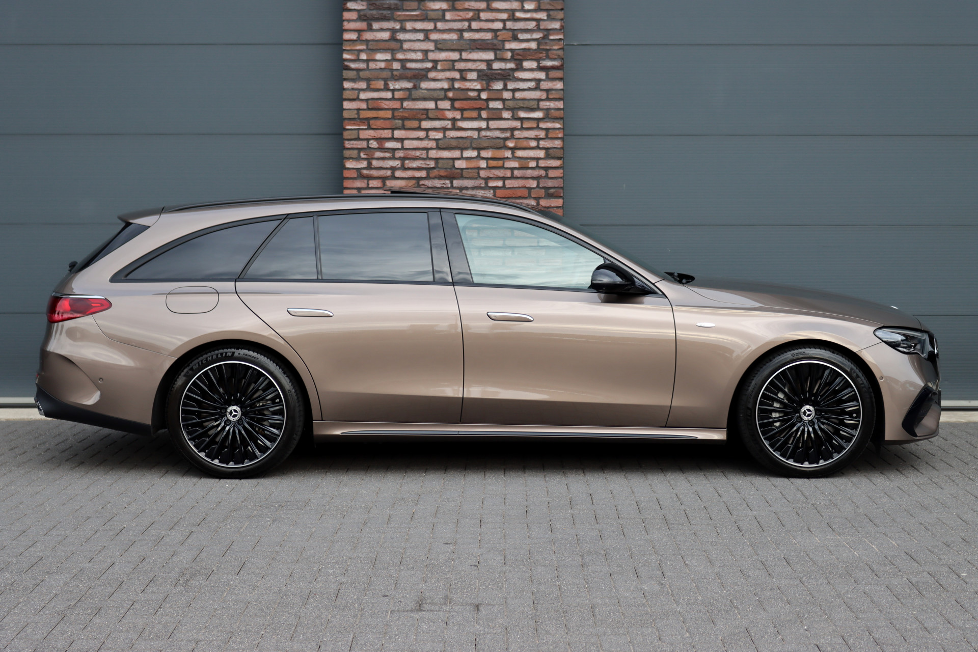 Foto van Mercedes-Benz E-klasse Estate