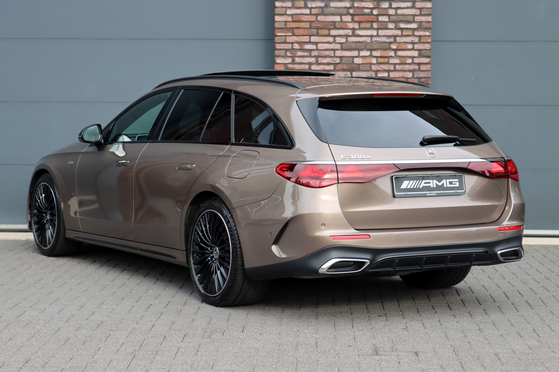 Foto van Mercedes-Benz E-klasse Estate