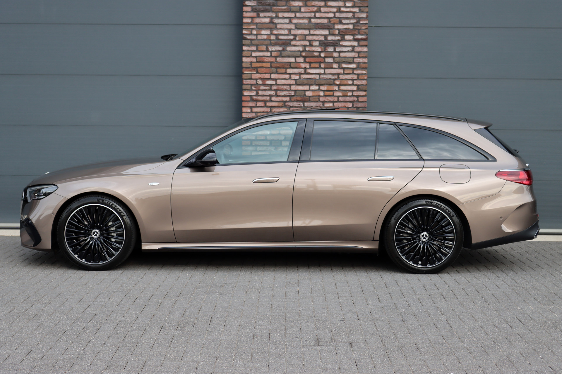 Foto van Mercedes-Benz E-klasse Estate