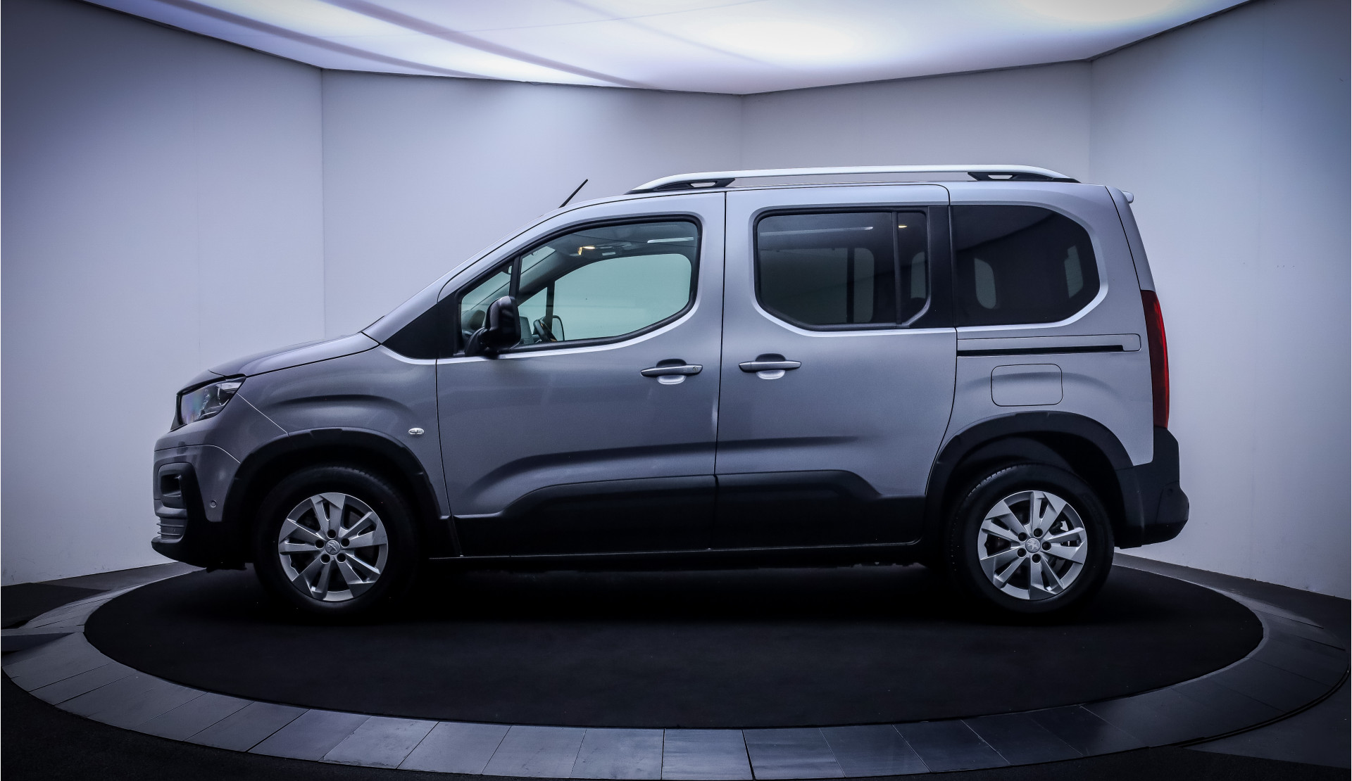 Foto van Peugeot Rifter