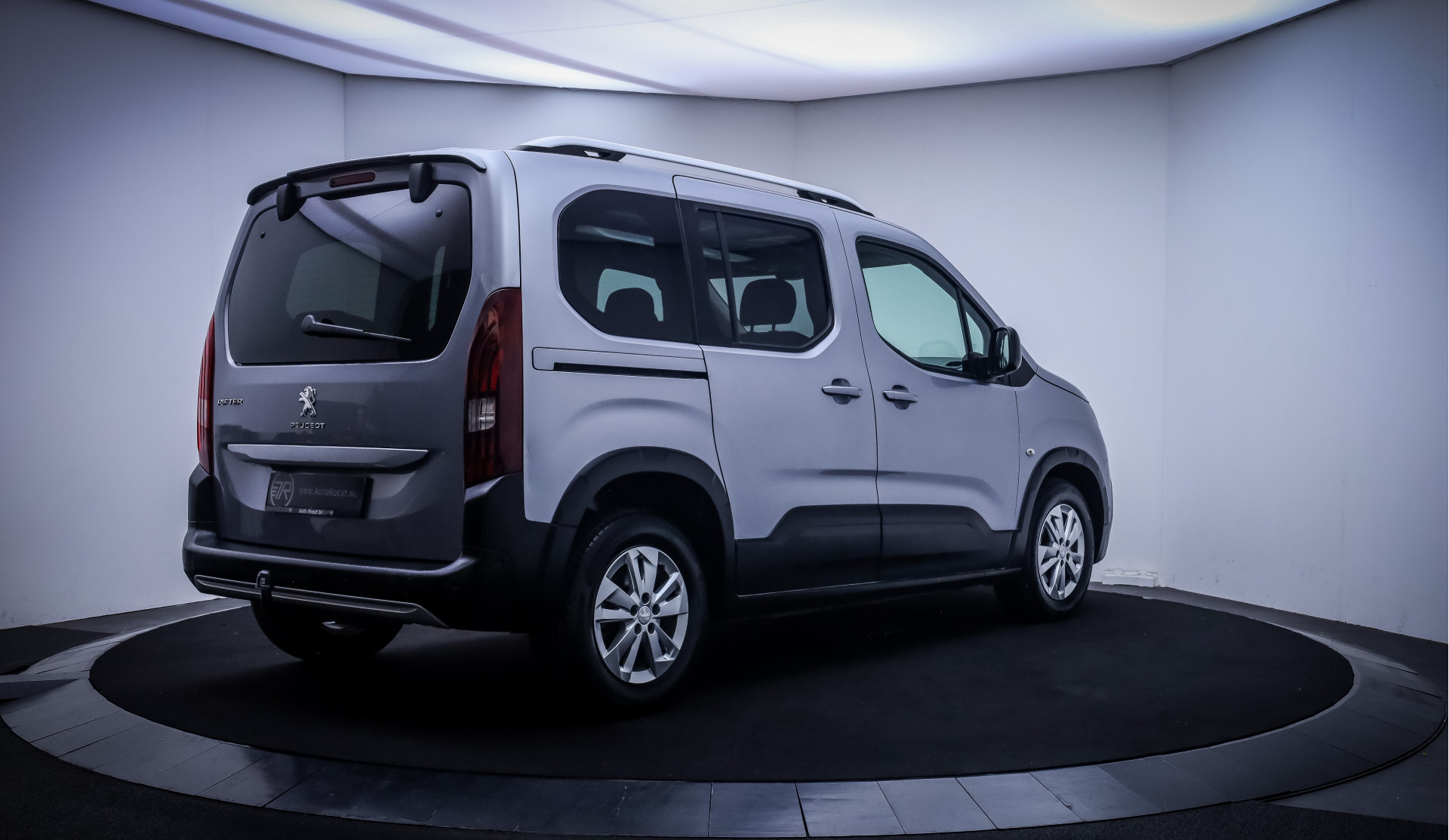 Foto van Peugeot Rifter
