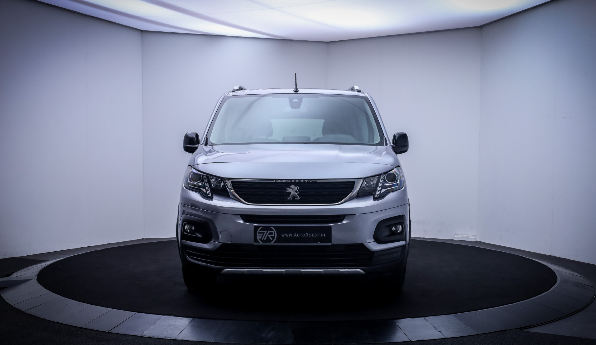 Foto van Peugeot Rifter