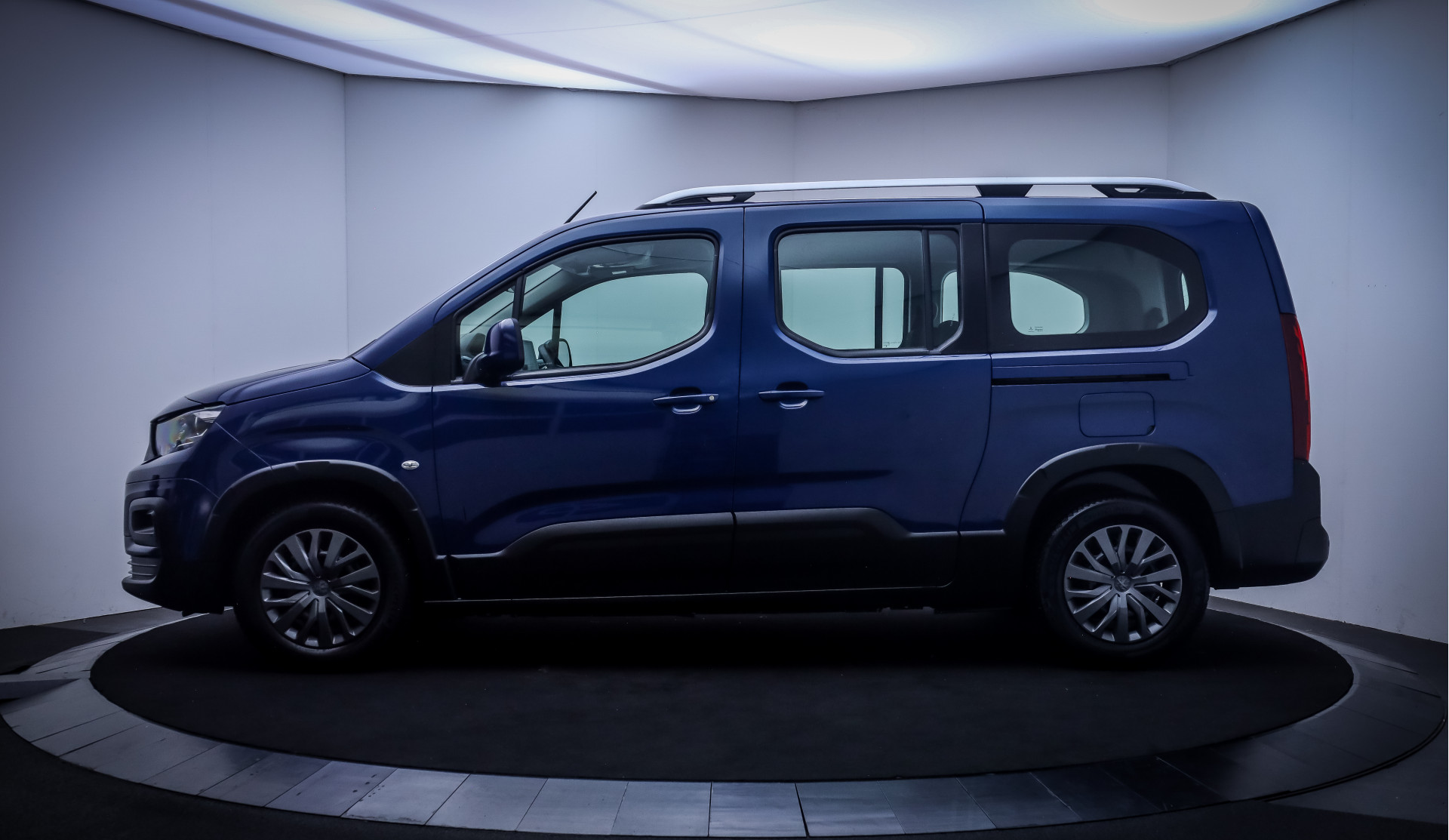 Foto van Peugeot Rifter Long