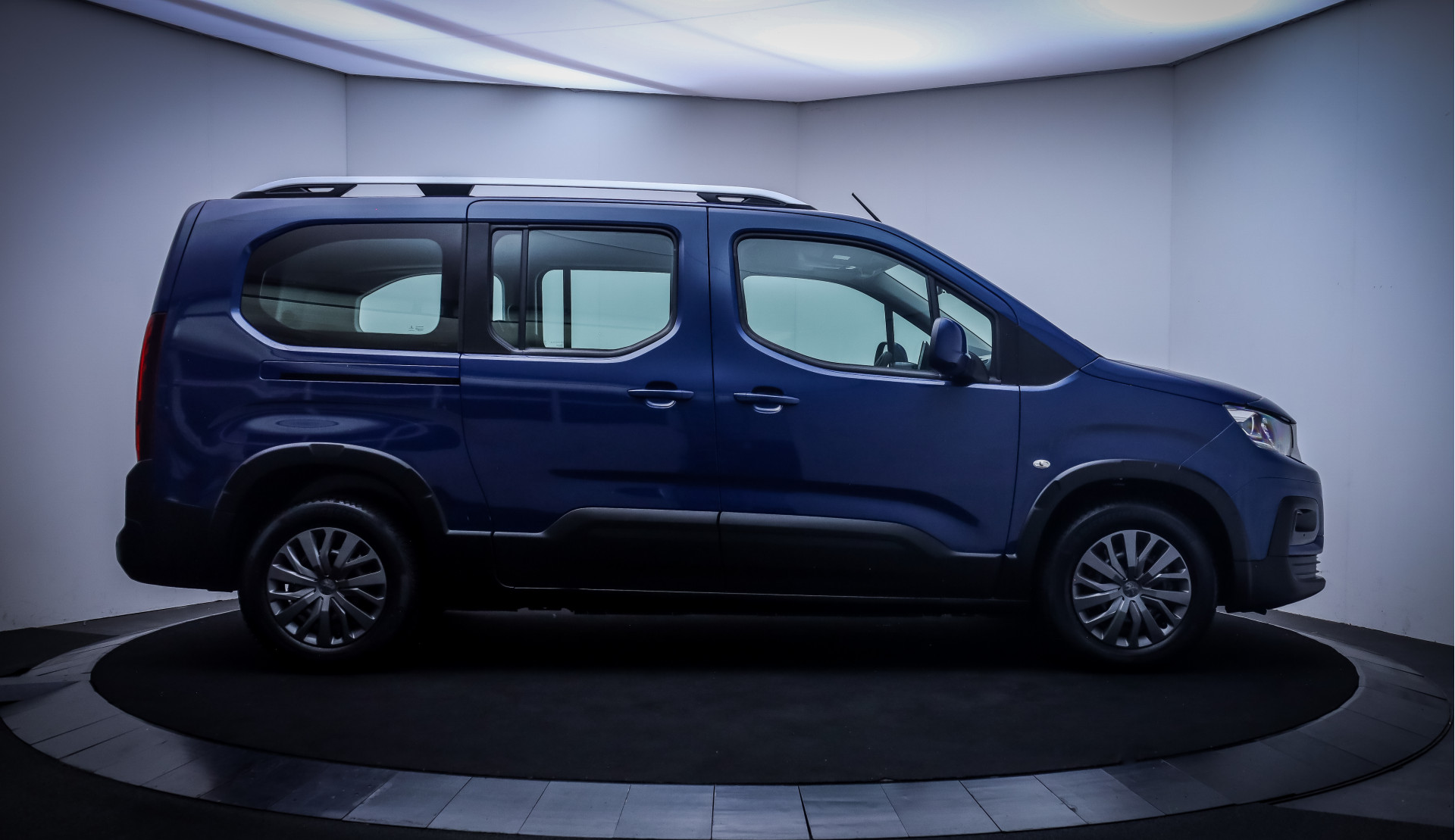 Foto van Peugeot Rifter Long