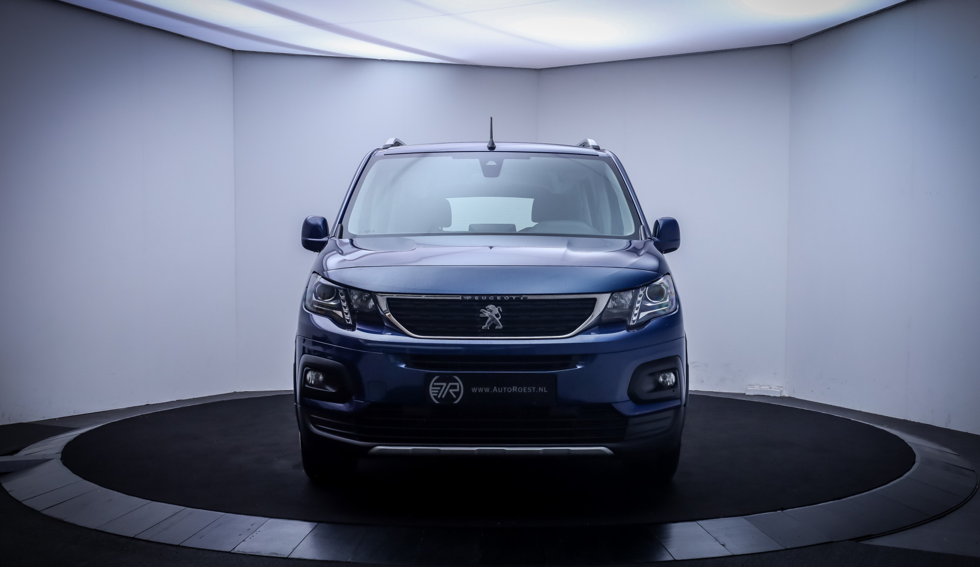 Foto van Peugeot Rifter Long