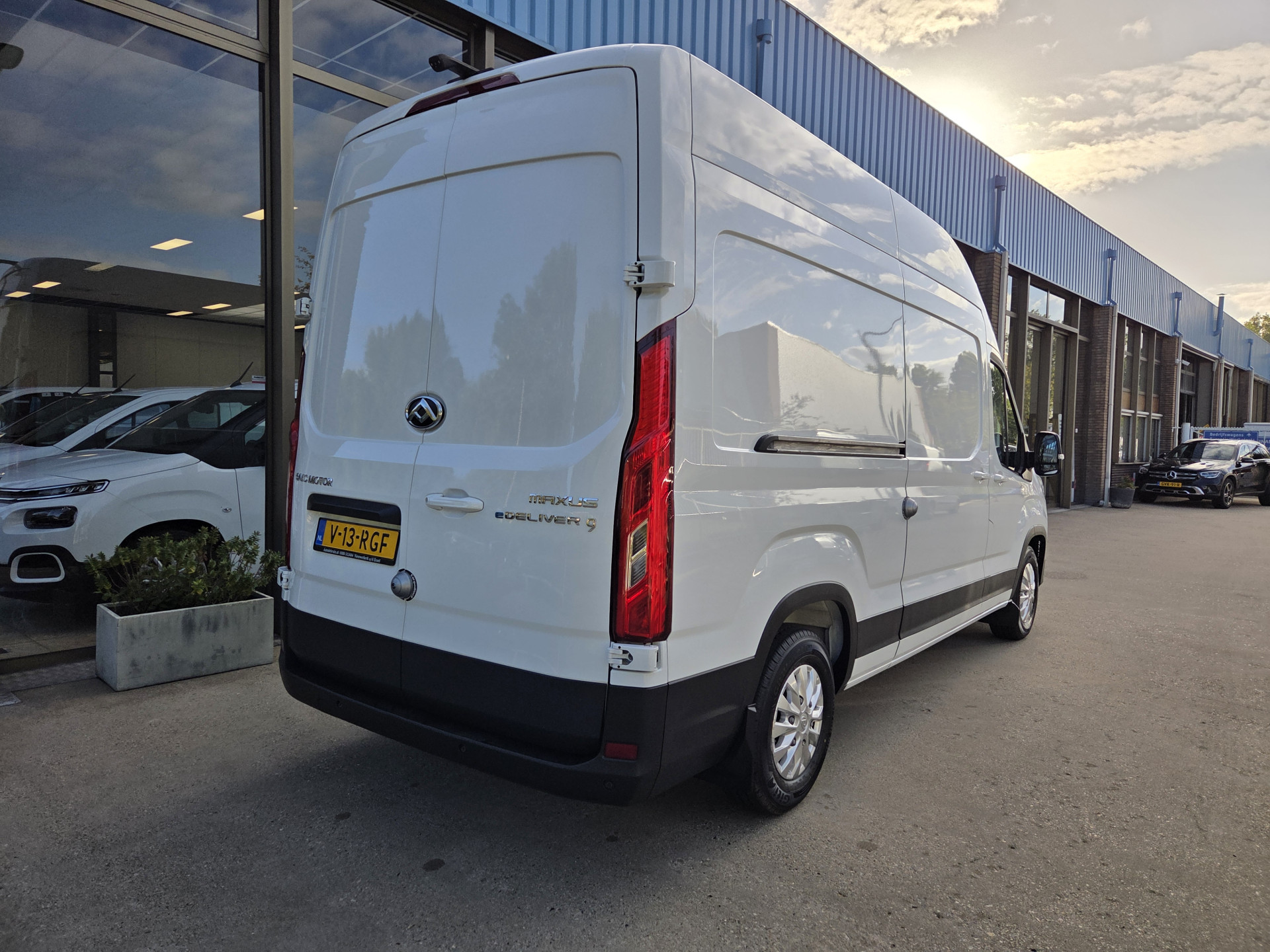 Foto van Maxus Edeliver 9