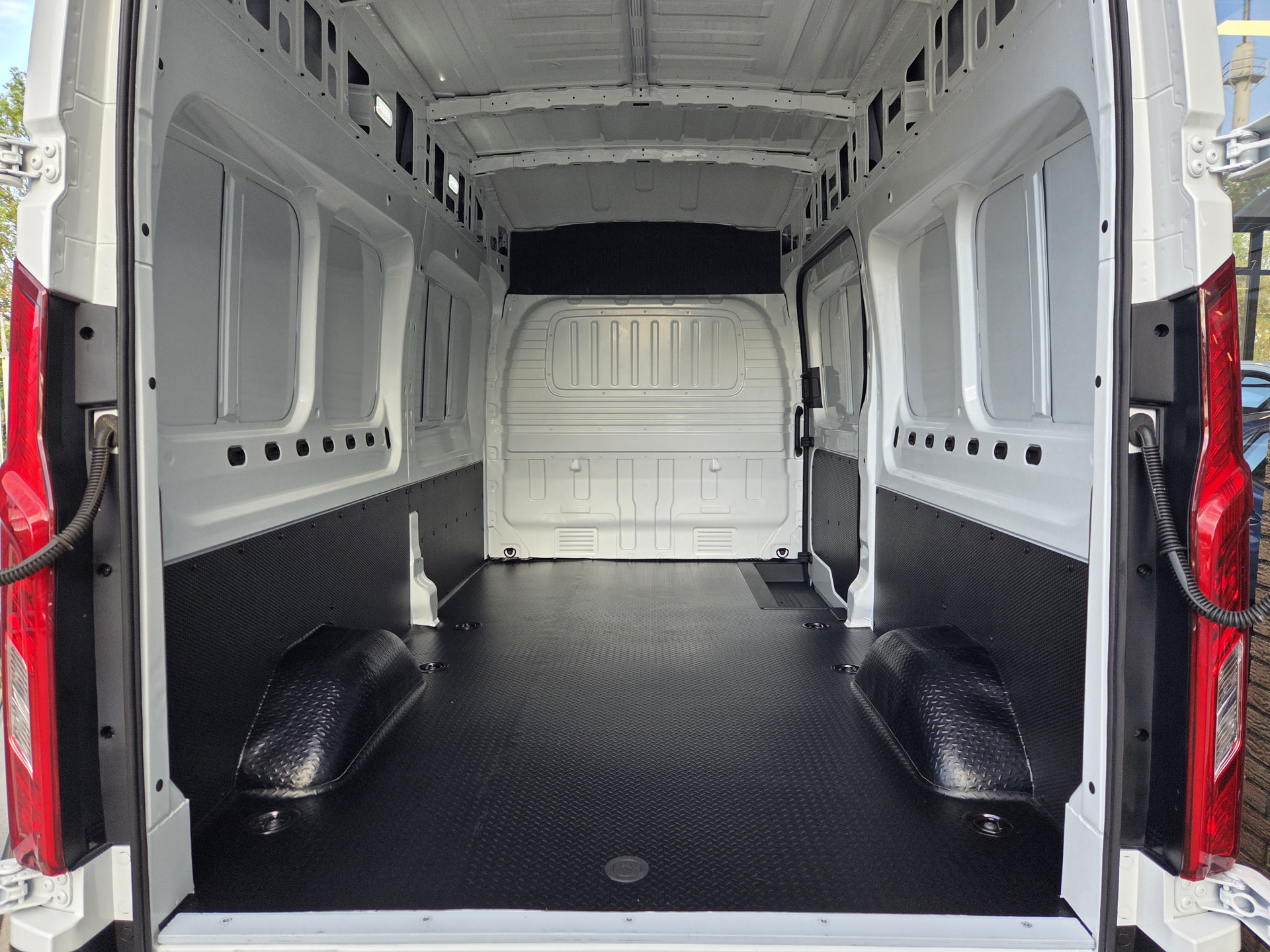 Foto van Maxus Edeliver 9