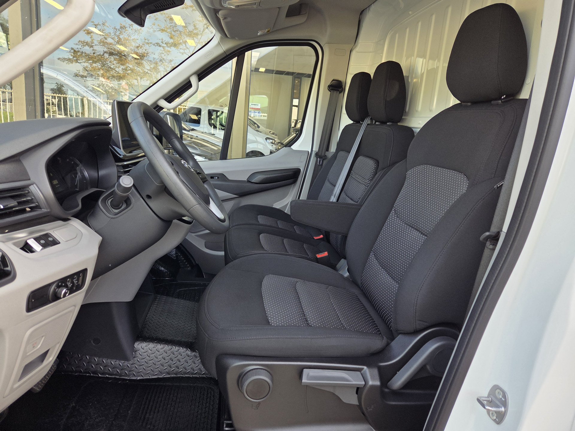 Foto van Maxus Edeliver 9