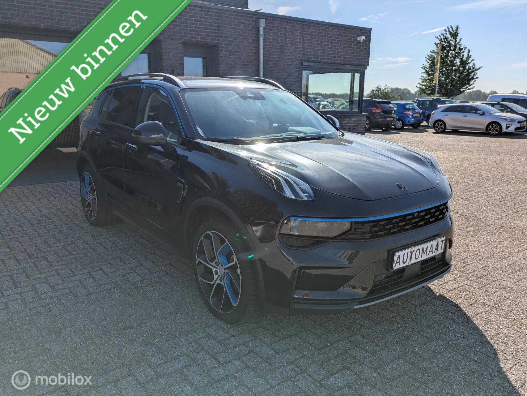 Foto van LYNK & Co 01