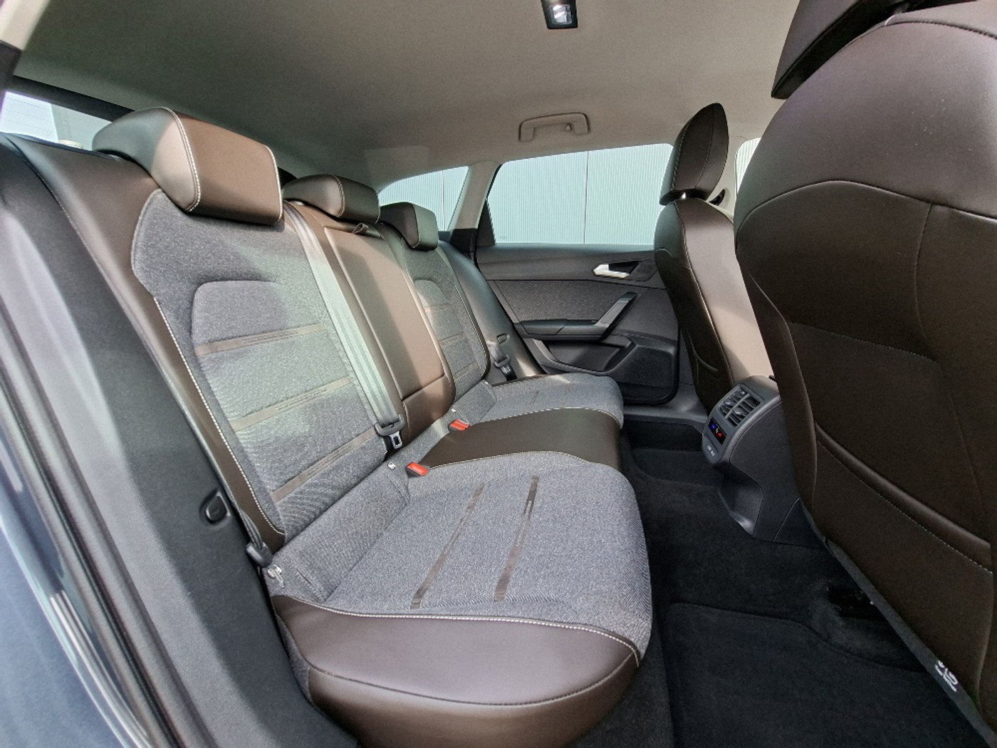 Foto van Seat Seat Leon SP E-hybrid150