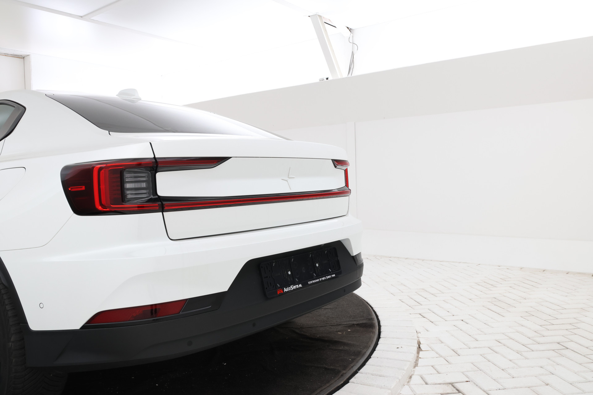 Foto van Polestar 2