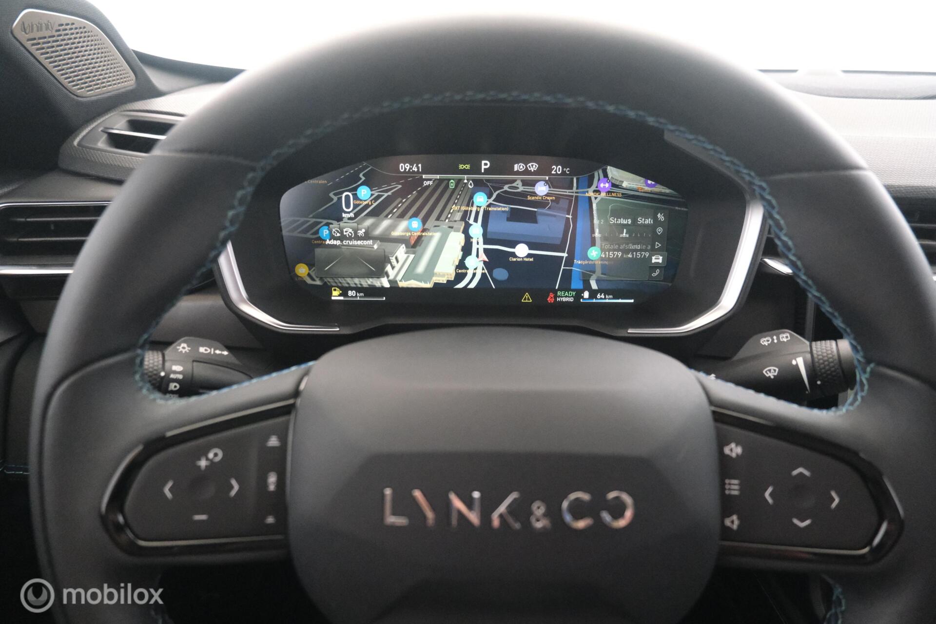 Foto van LYNK & Co 01