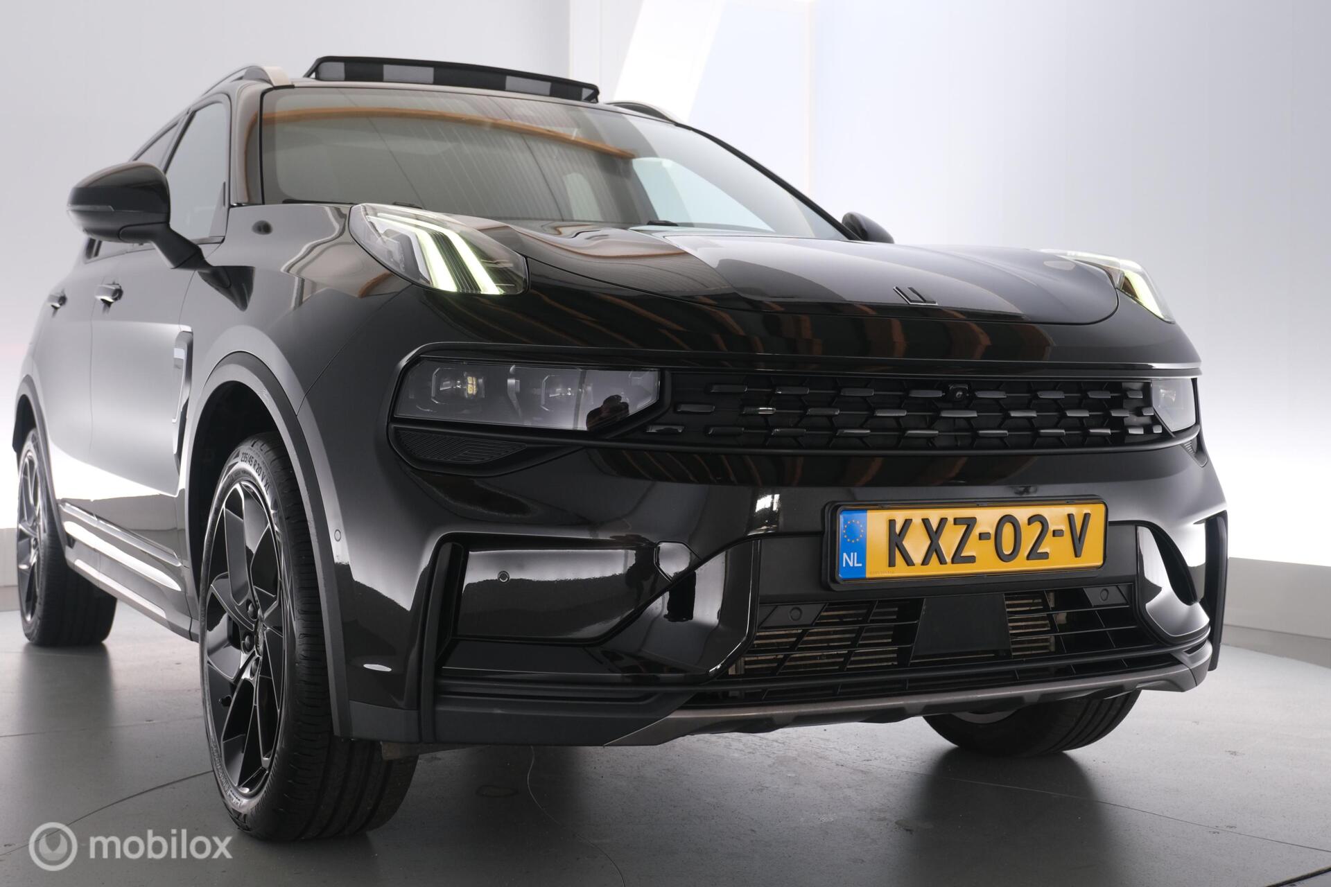 Foto van LYNK & Co 01