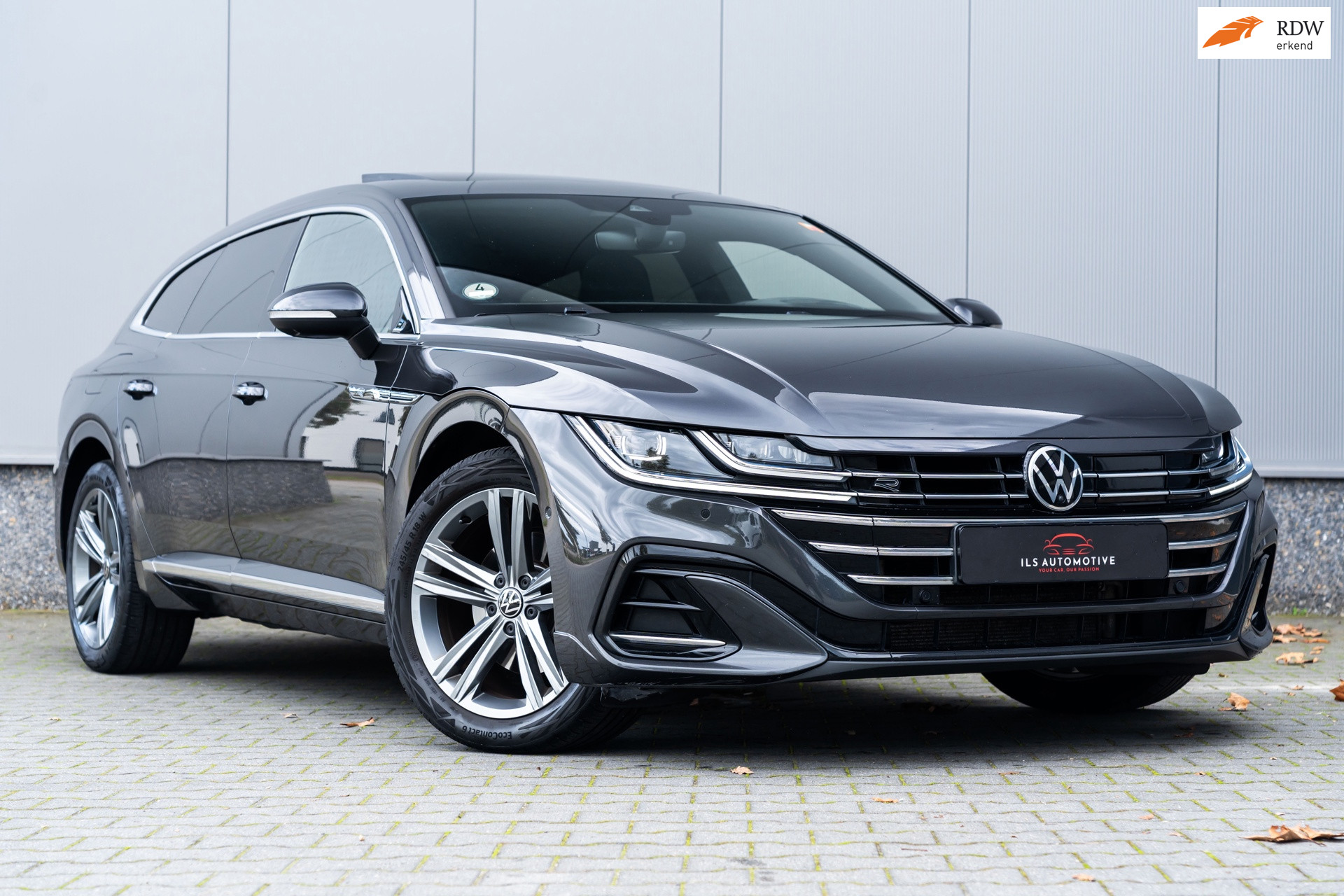 Volkswagen Arteon Shooting Brake EHybrid R-Line | Pano | 360° | HUD | Trekhaak 2022 - voorkant