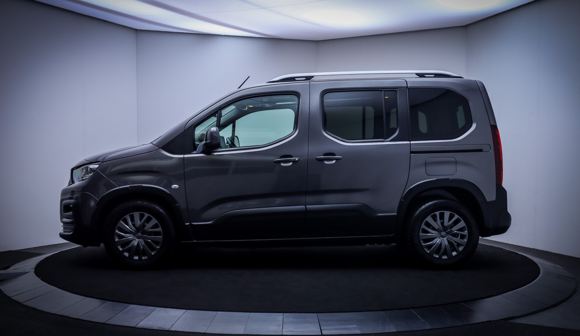 Foto van Peugeot Rifter