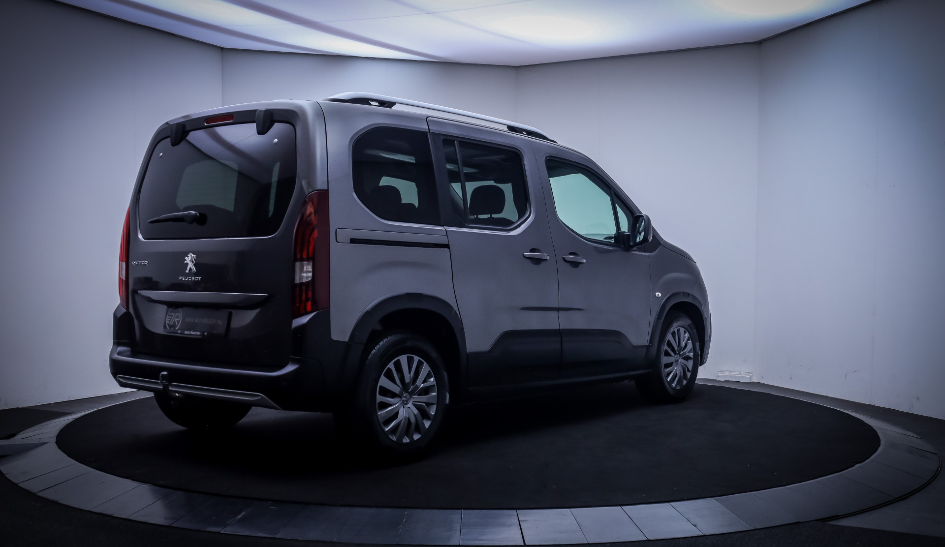 Foto van Peugeot Rifter