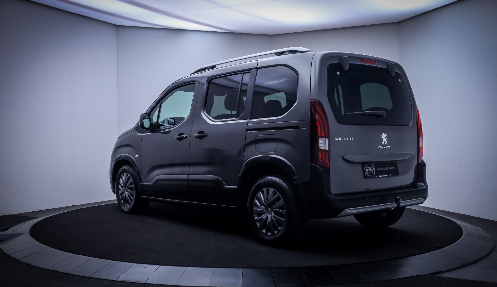 Foto van Peugeot Rifter