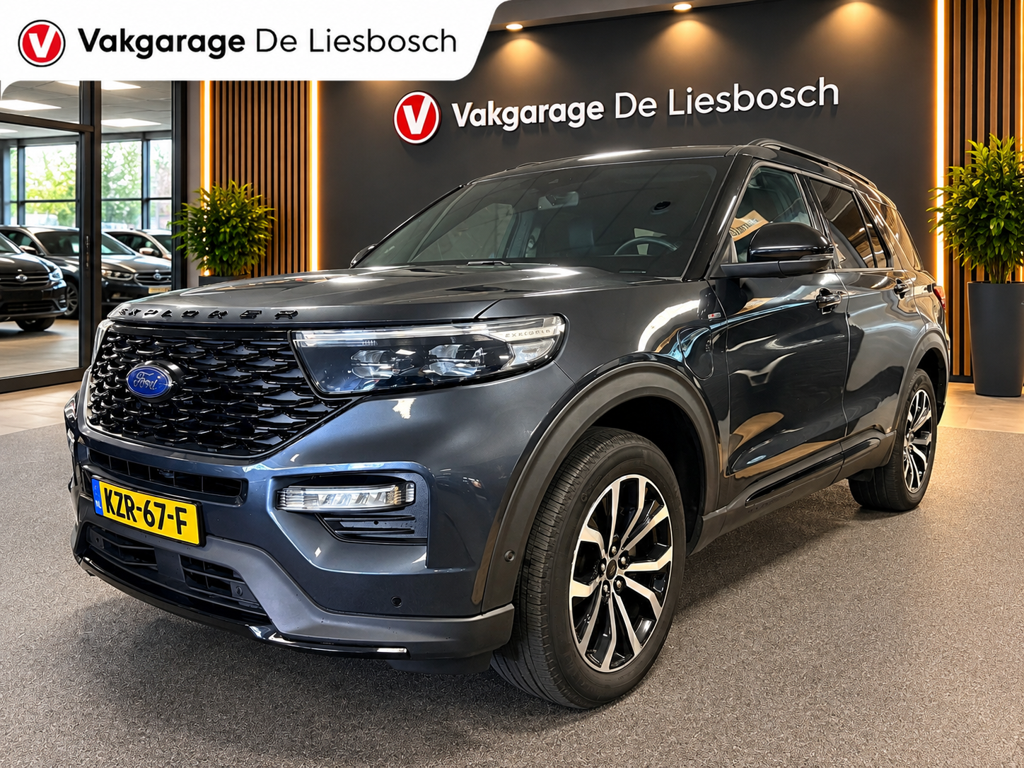Ford Explorer 3.0 V6 EcoBoost PHEV ST-Line 7persoons / panorama-dak / stuur en stoelverwarming / leder / B&O / 2022 - voorkant