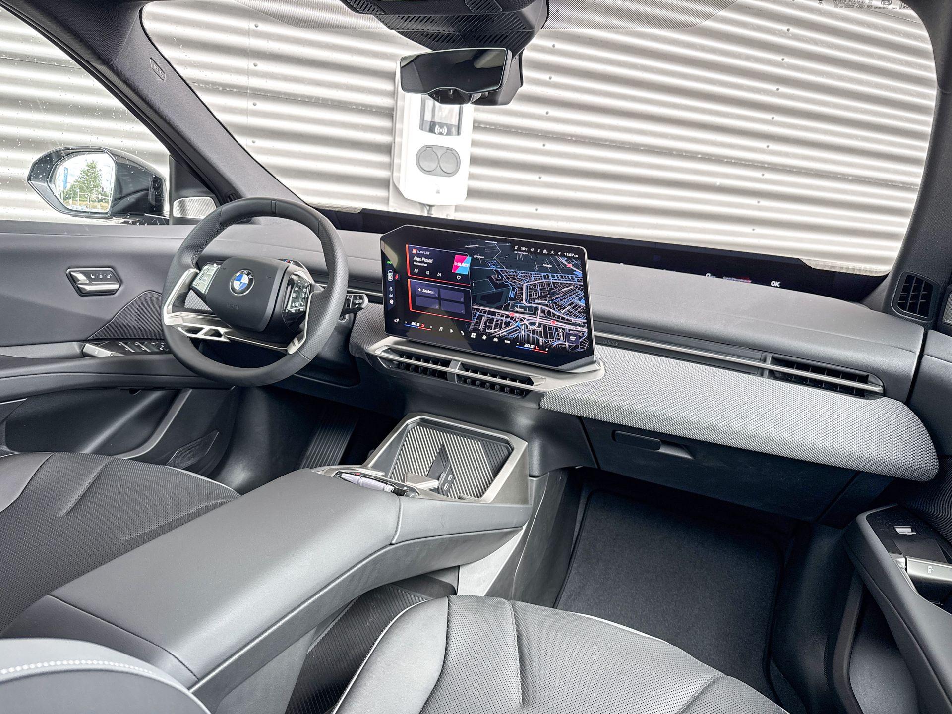 Foto van BMW Ix3