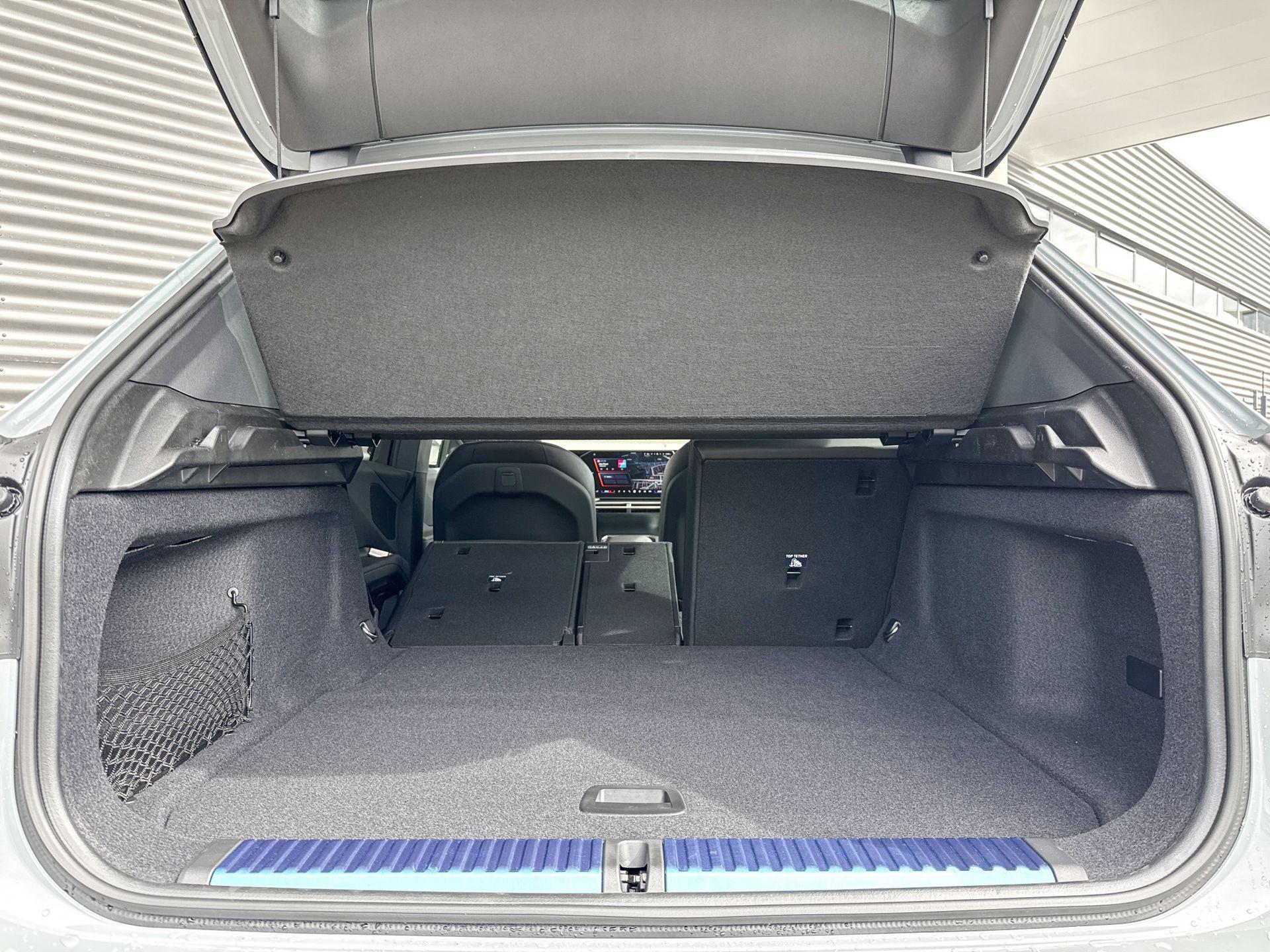 Foto van BMW Ix3