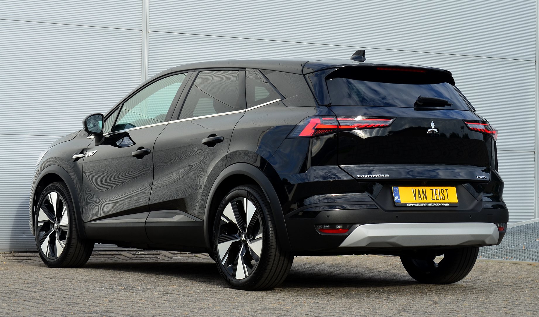 Foto van Mitsubishi Grandis
