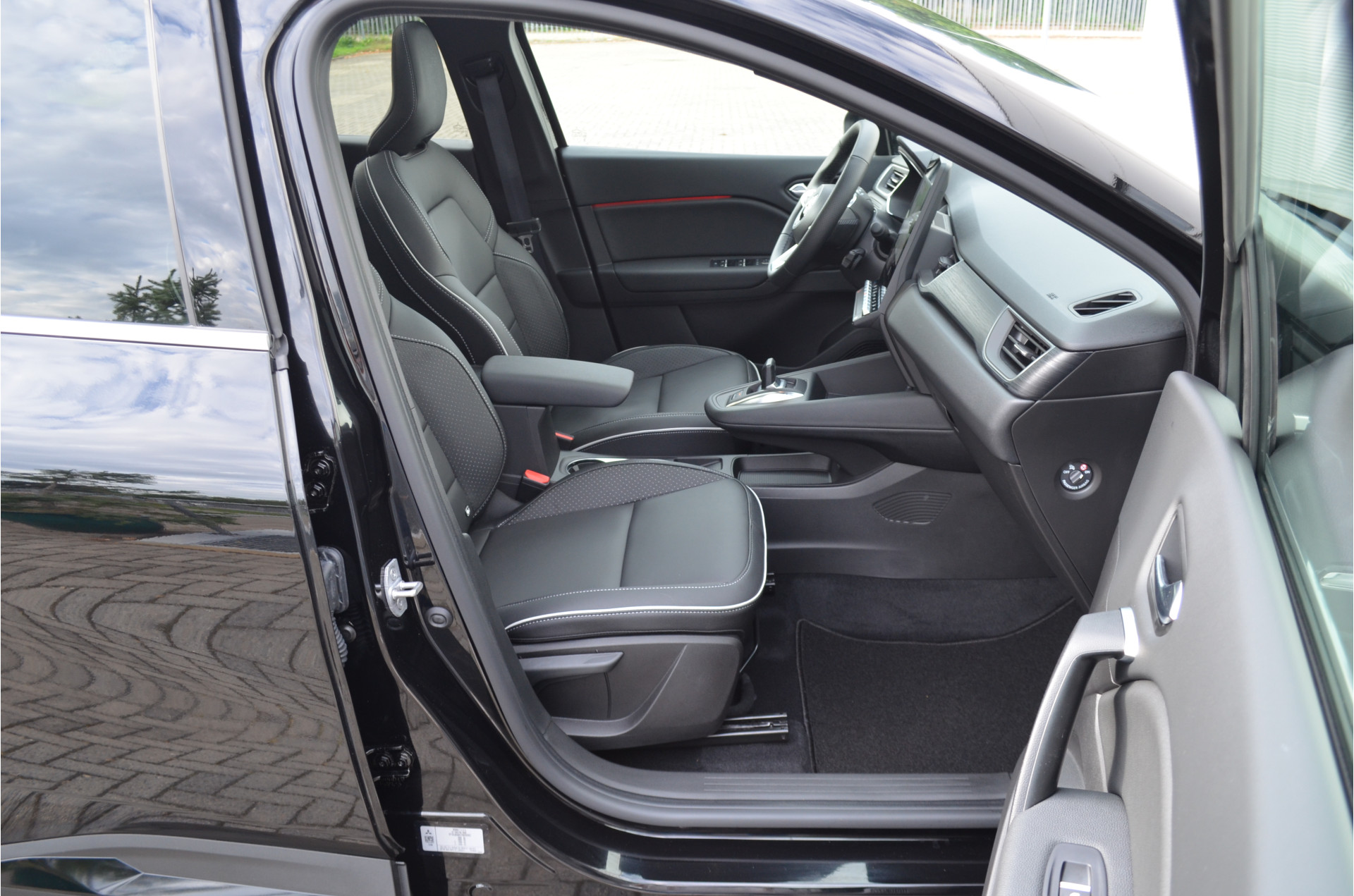 Foto van Mitsubishi Grandis