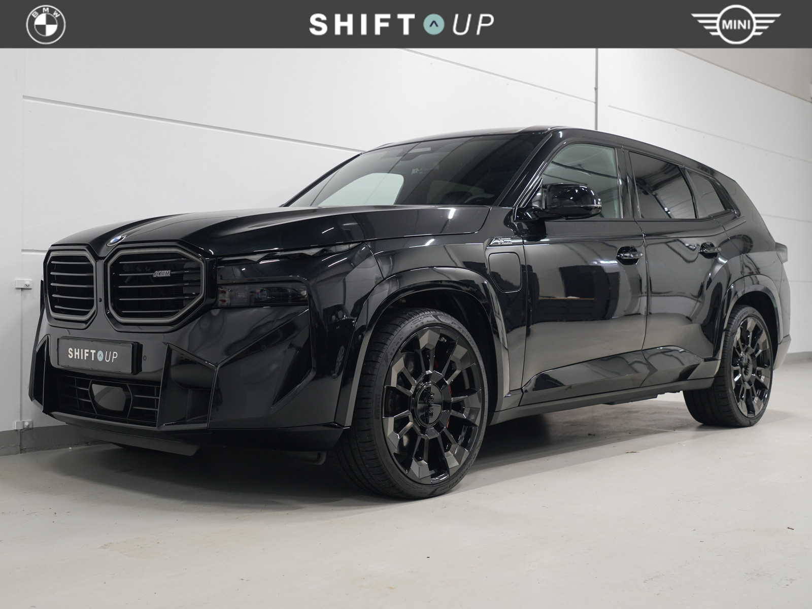 BMW XM 50e Bowers Wilkins | Massage | Stoelventilatie 2024 - voorkant