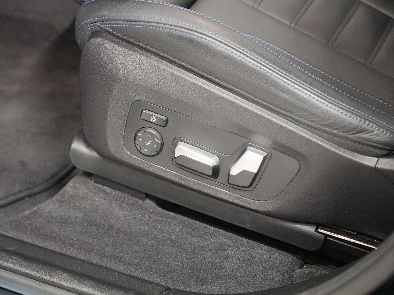 Foto van BMW Ix3