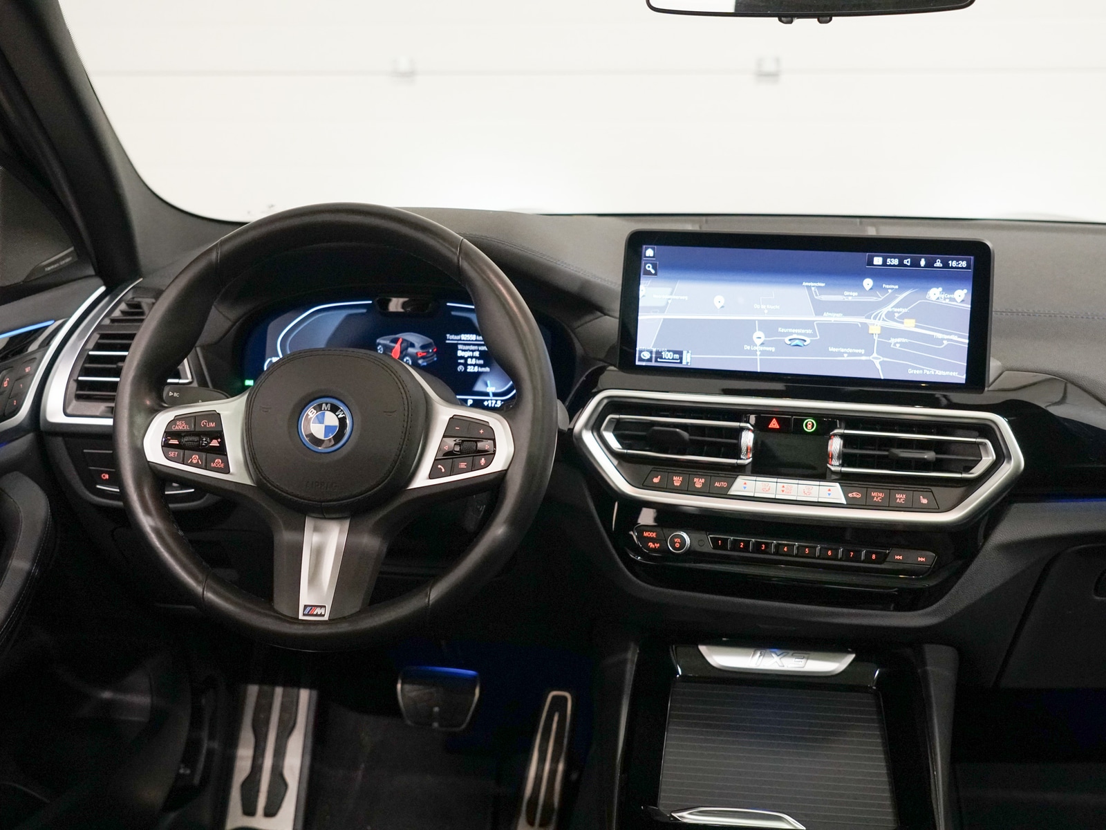 Foto van BMW Ix3