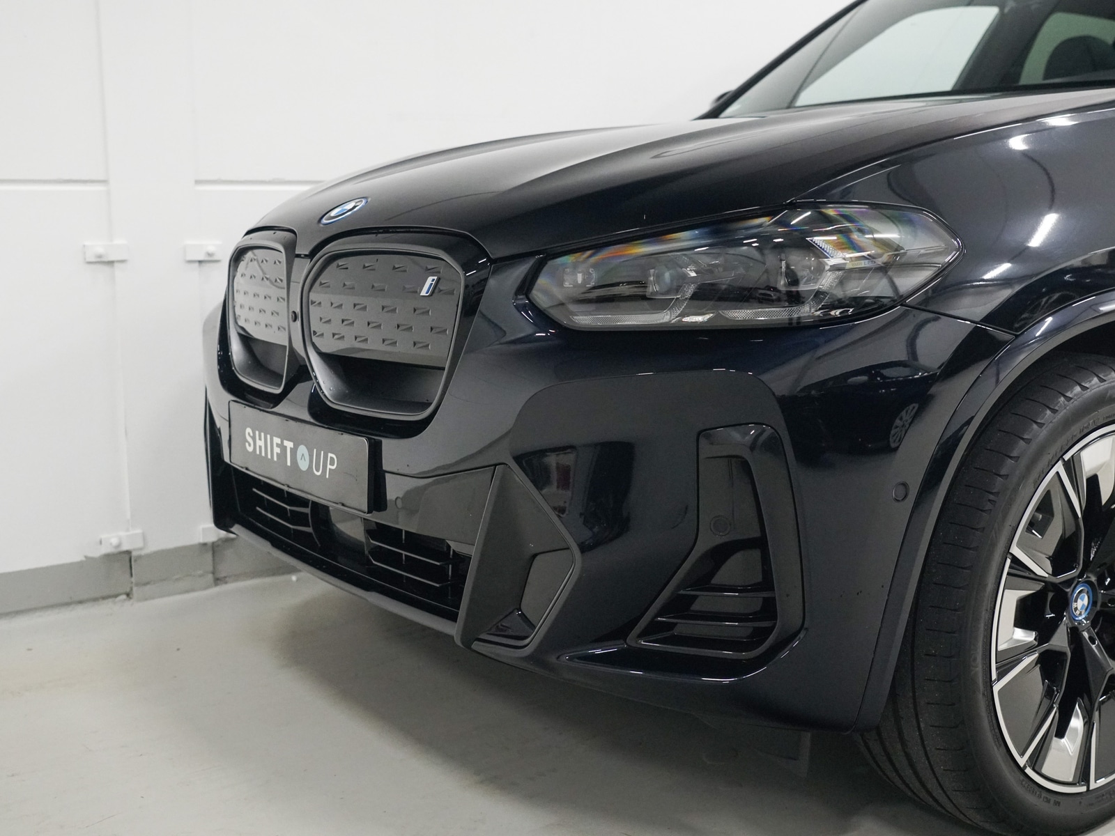 Foto van BMW Ix3