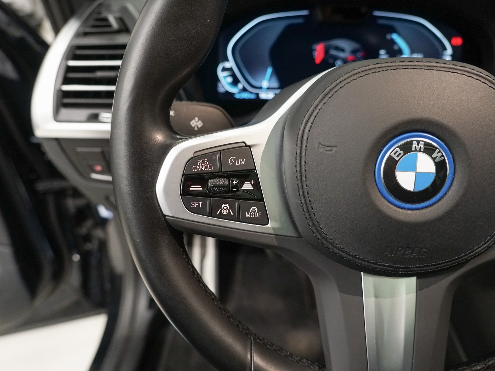 Foto van BMW Ix3