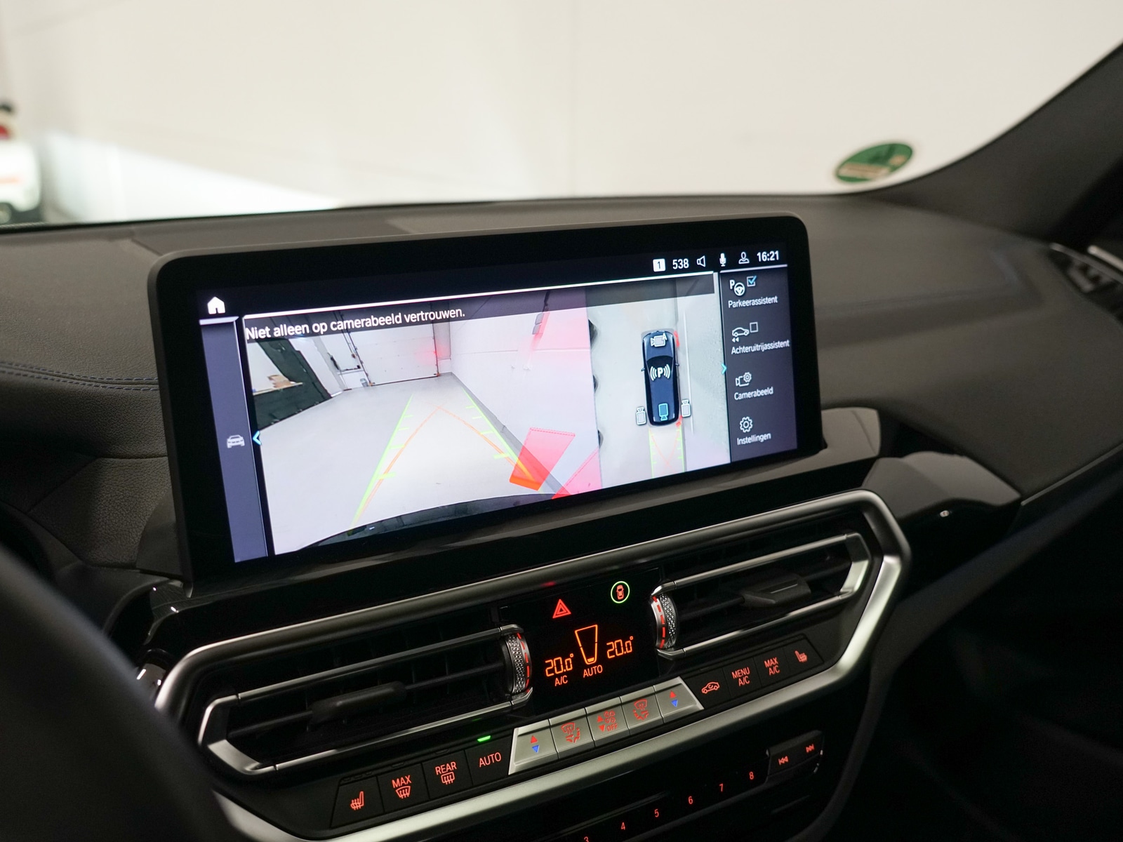Foto van BMW Ix3