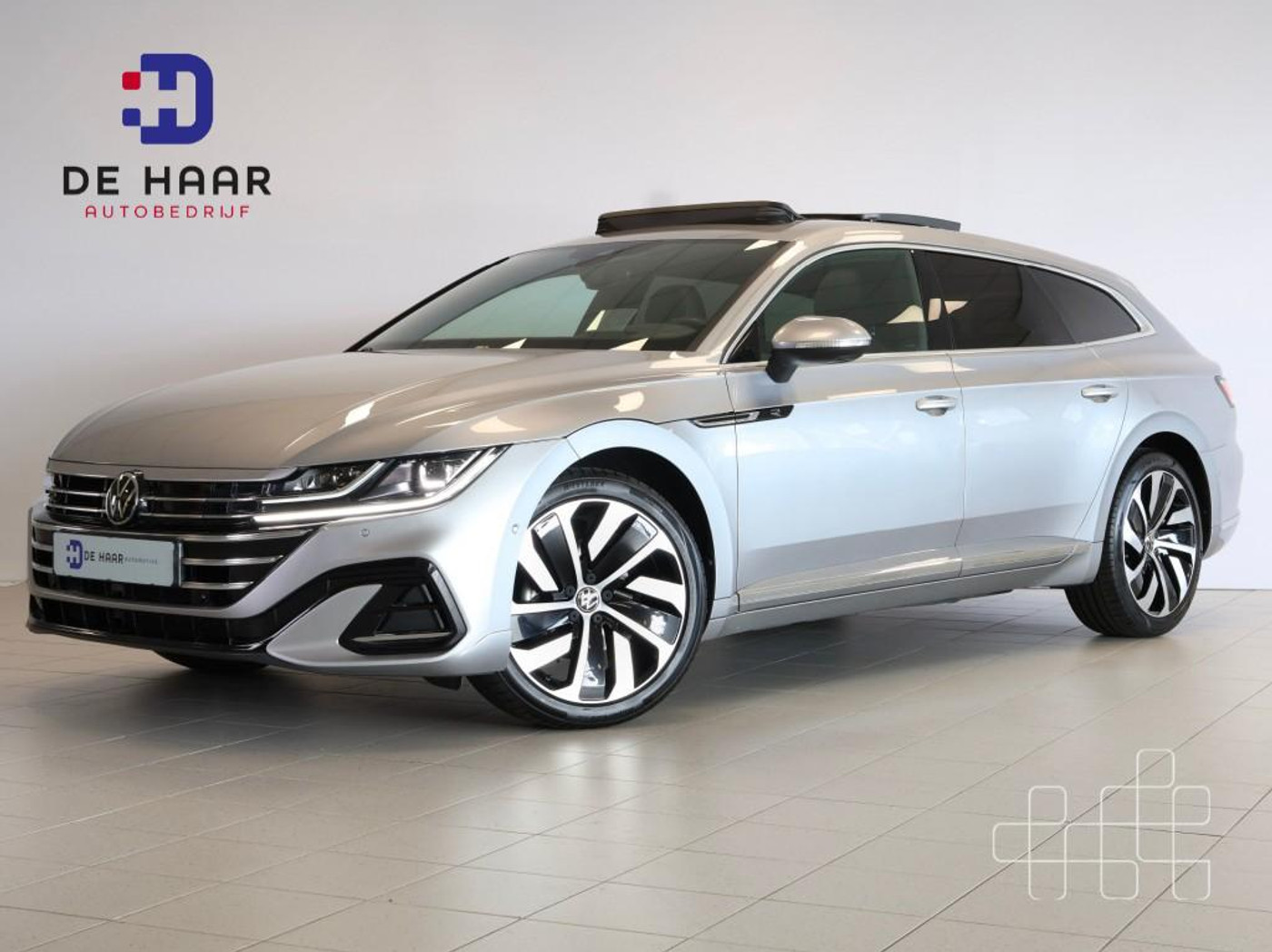 Volkswagen Arteon Shooting Brake 1.4 TSI eHybrid R-Line Business - Pano - Trekhaak - Head-Up Display 2024 - voorkant