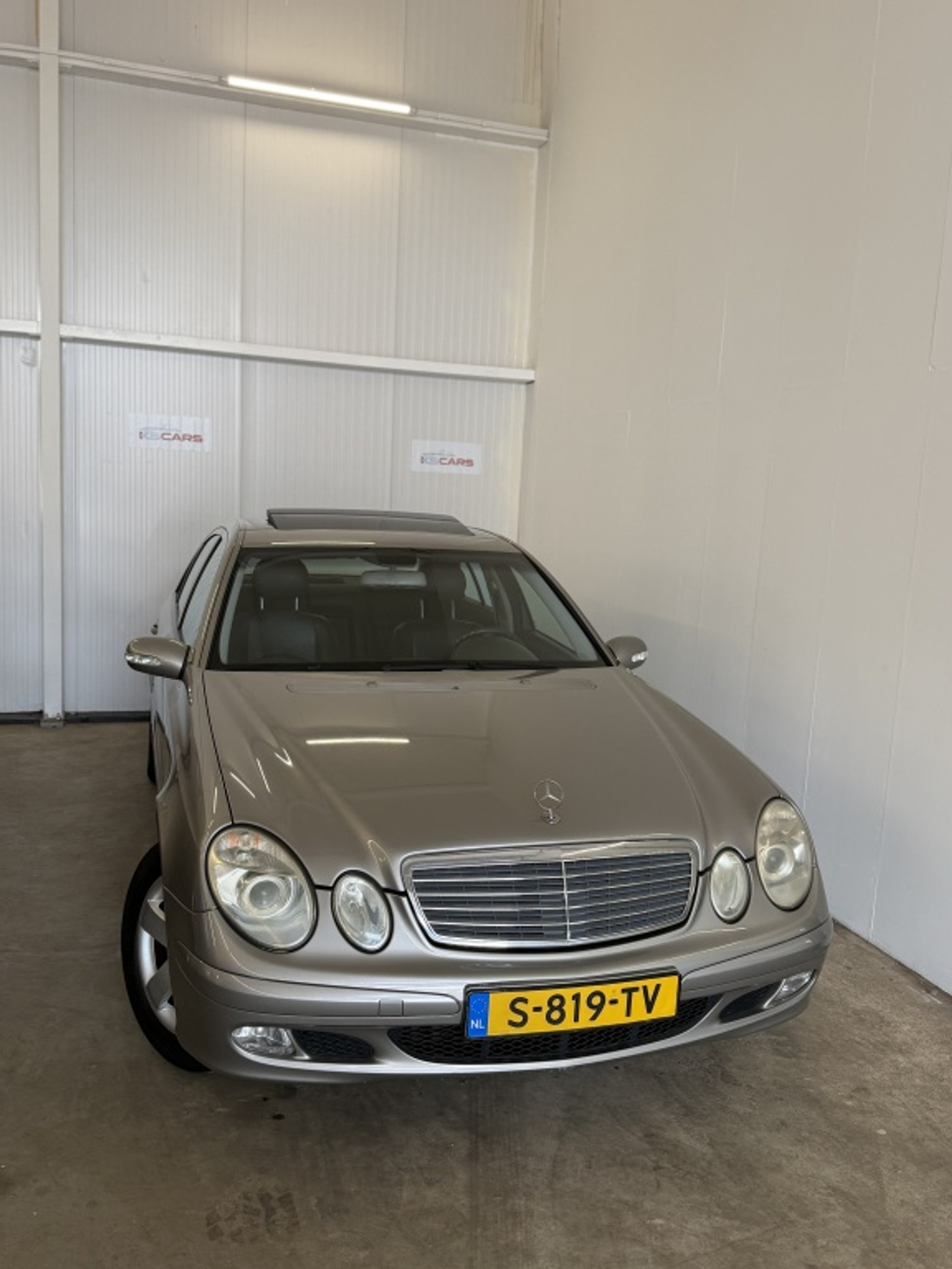 Mercedes-Benz E 200 CDI 2.1 CDI E200 | Automaat | Trekhaak! 2004 - voorkant