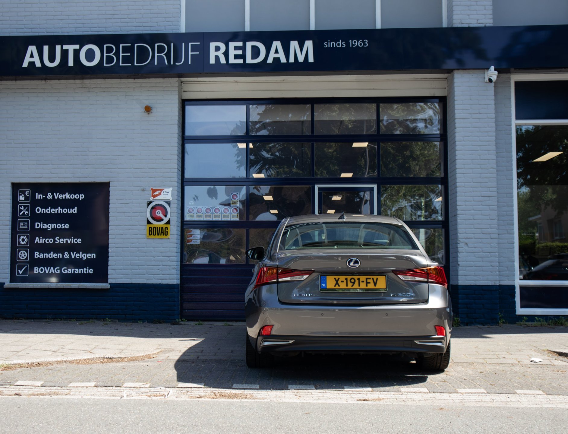 Foto van Lexus Lexus Is300h