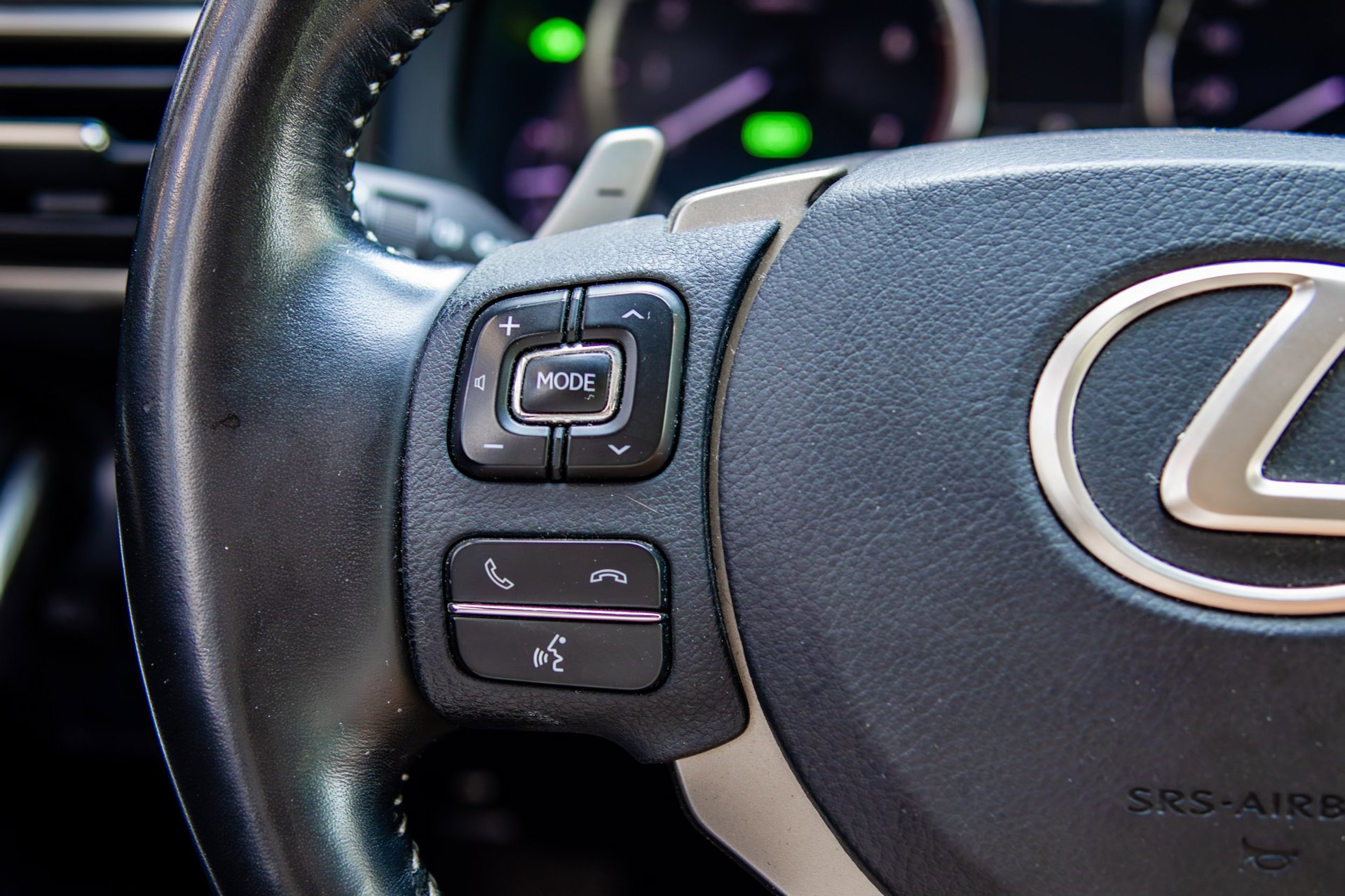 Foto van Lexus Lexus Is300h