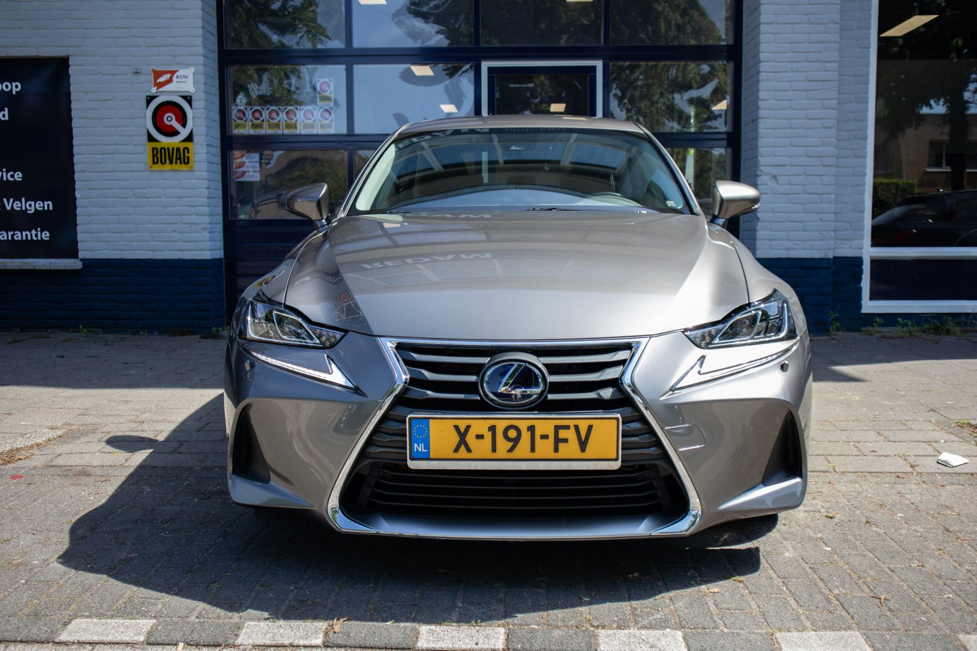 Foto van Lexus Lexus Is300h