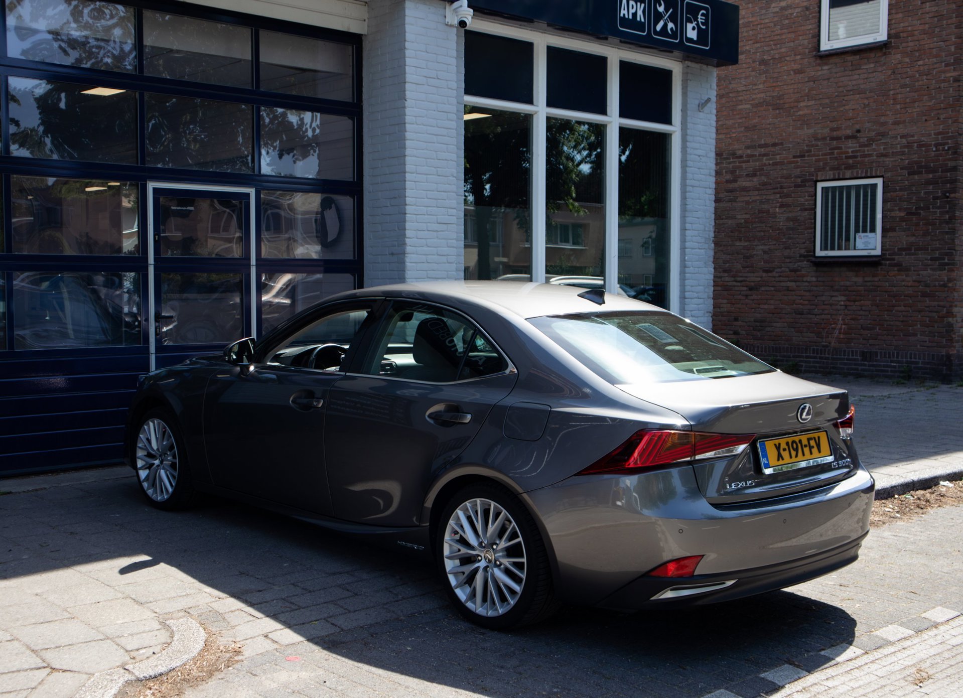 Foto van Lexus Lexus Is300h