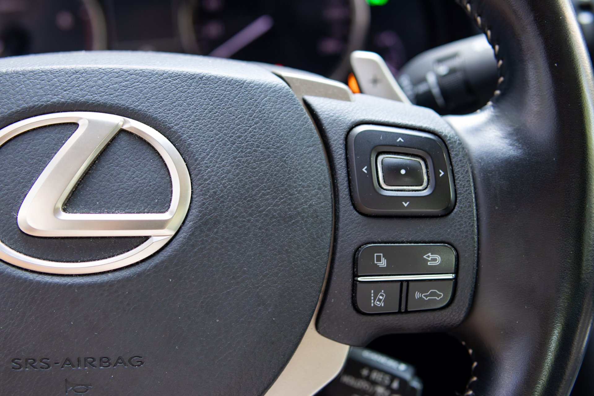 Foto van Lexus Lexus Is300h
