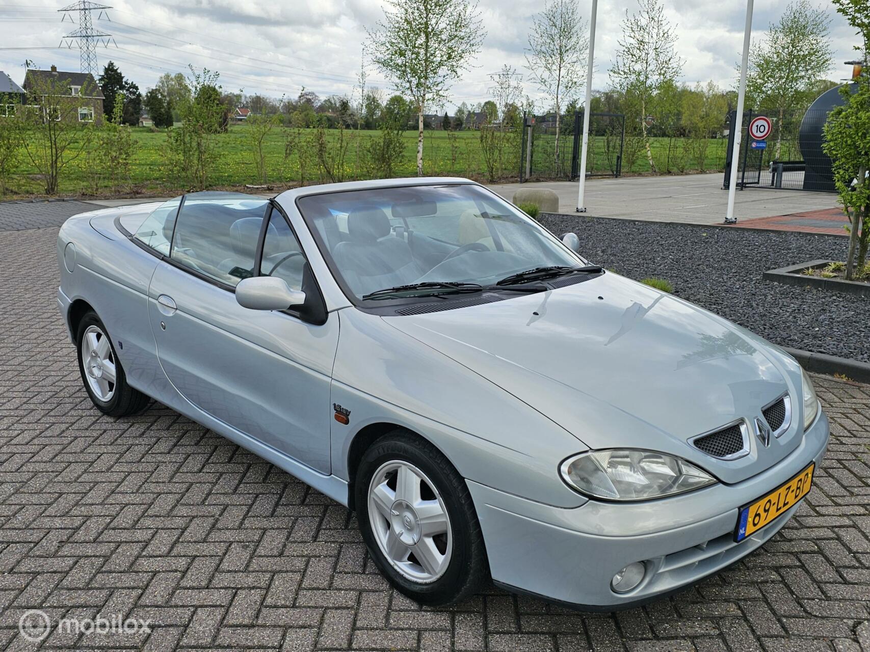 Foto van Renault Megane Cabrio
