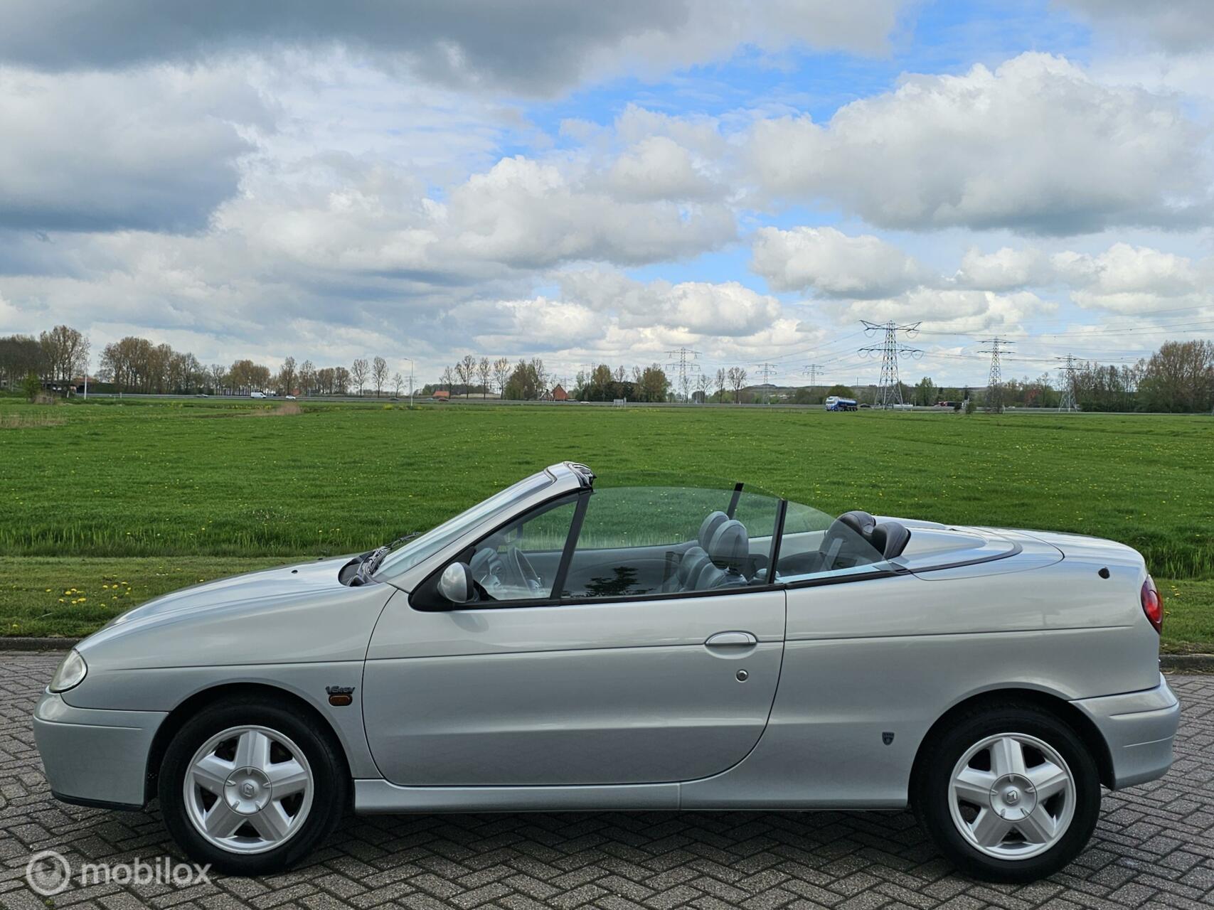 Foto van Renault Megane Cabrio